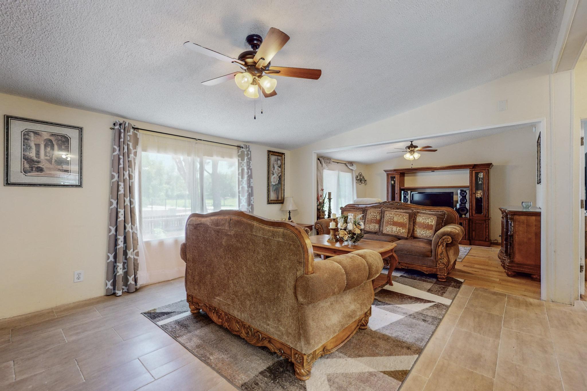 2909 LEOPOLDO Road NW