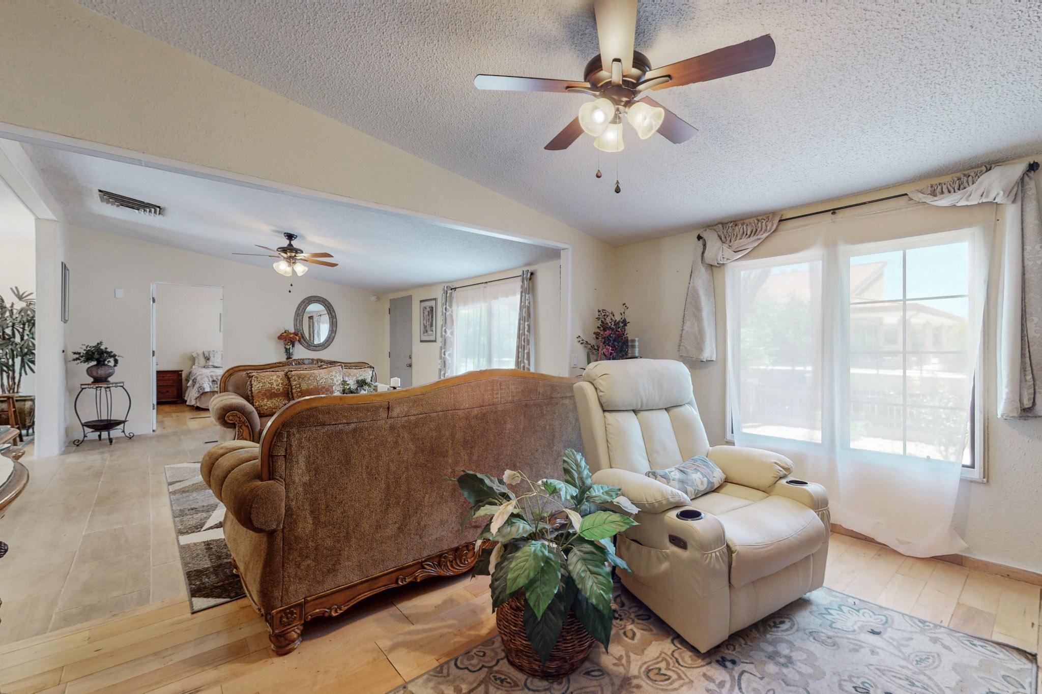 2909 LEOPOLDO Road NW