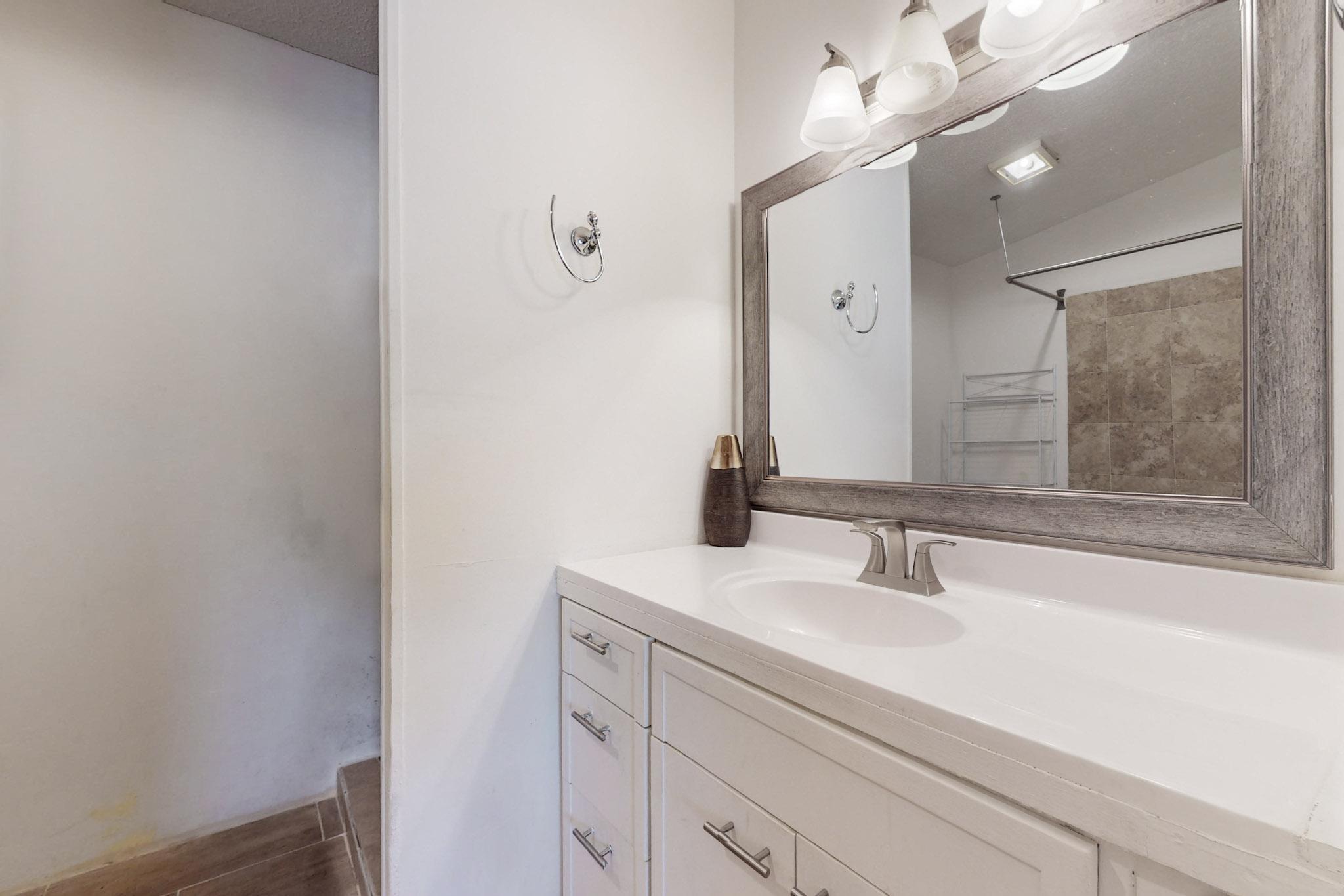 2909 LEOPOLDO Road NW