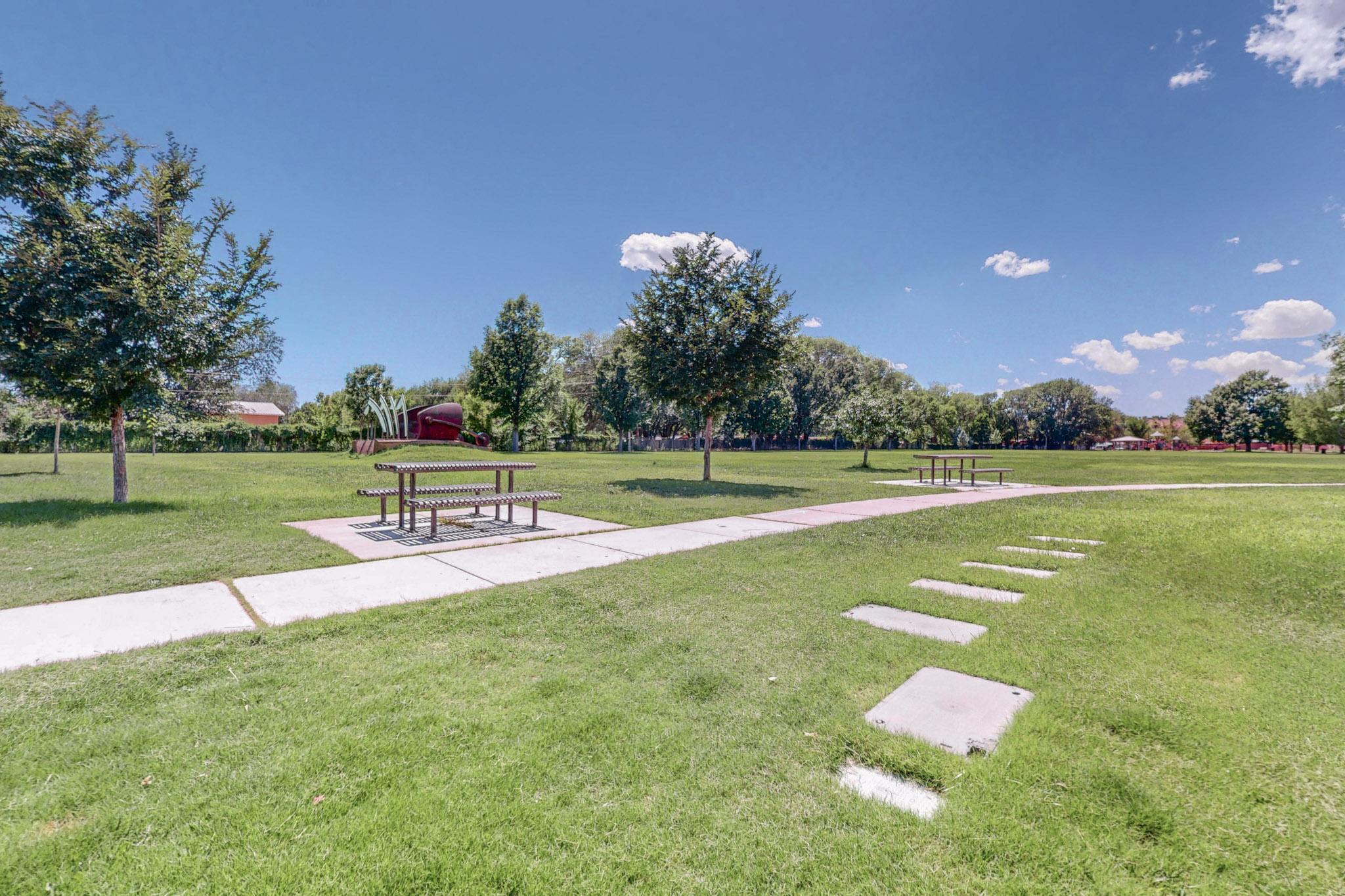 2909 LEOPOLDO Road NW