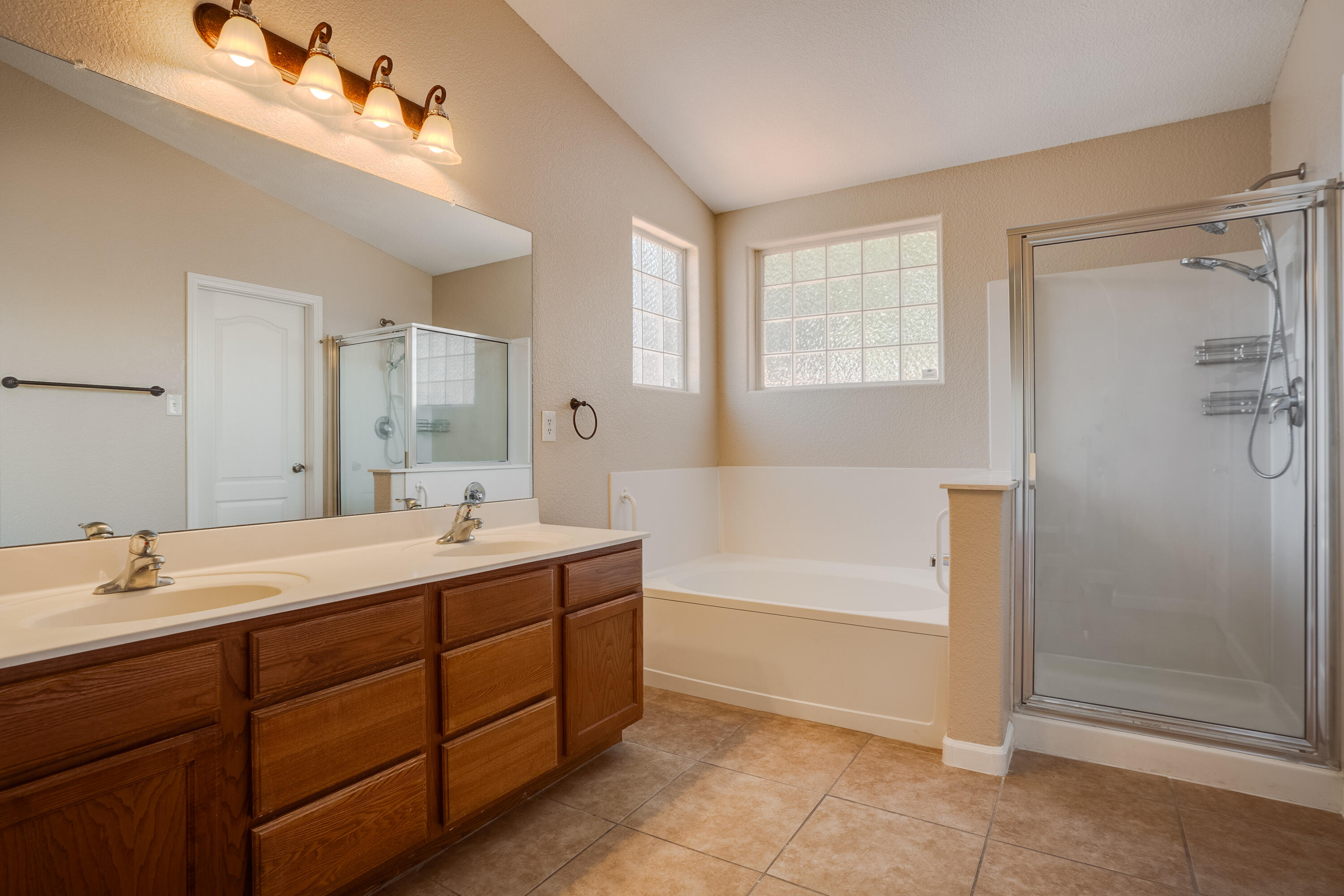 10100 Garden Gate Lane SW