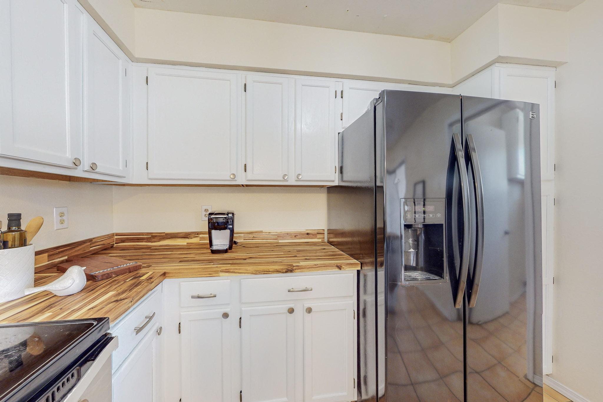 4255 Pumice Drive NE