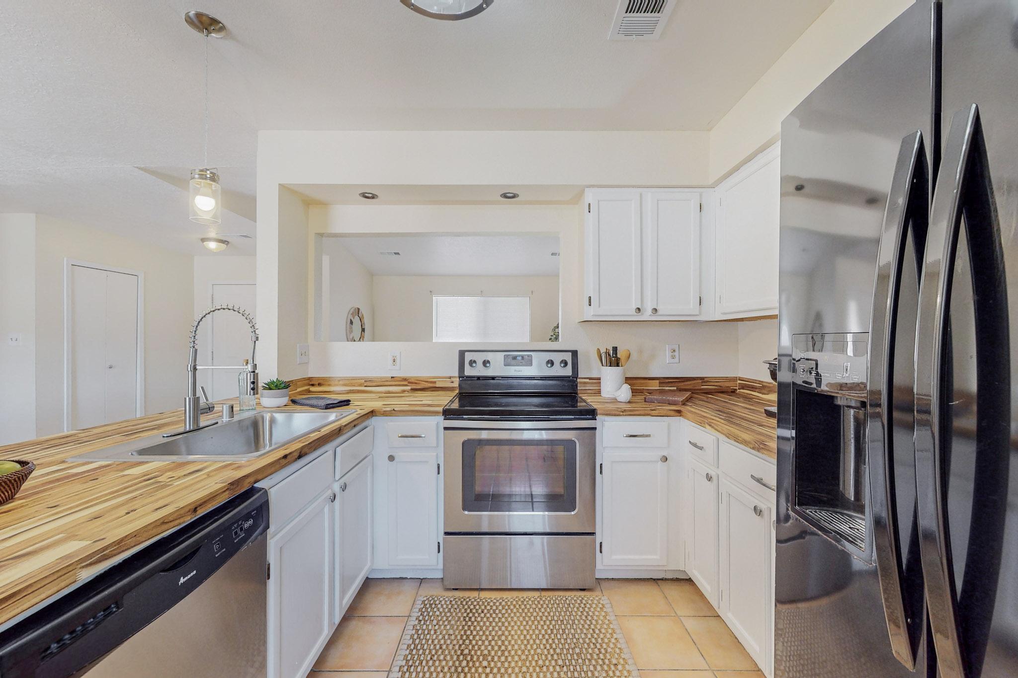 4255 Pumice Drive NE