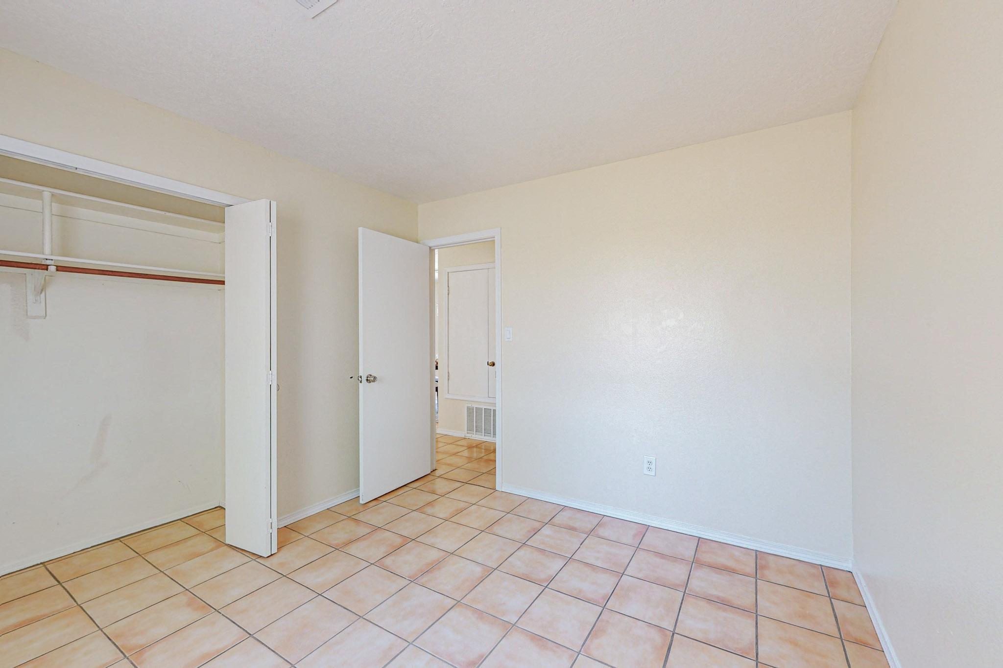 4255 Pumice Drive NE