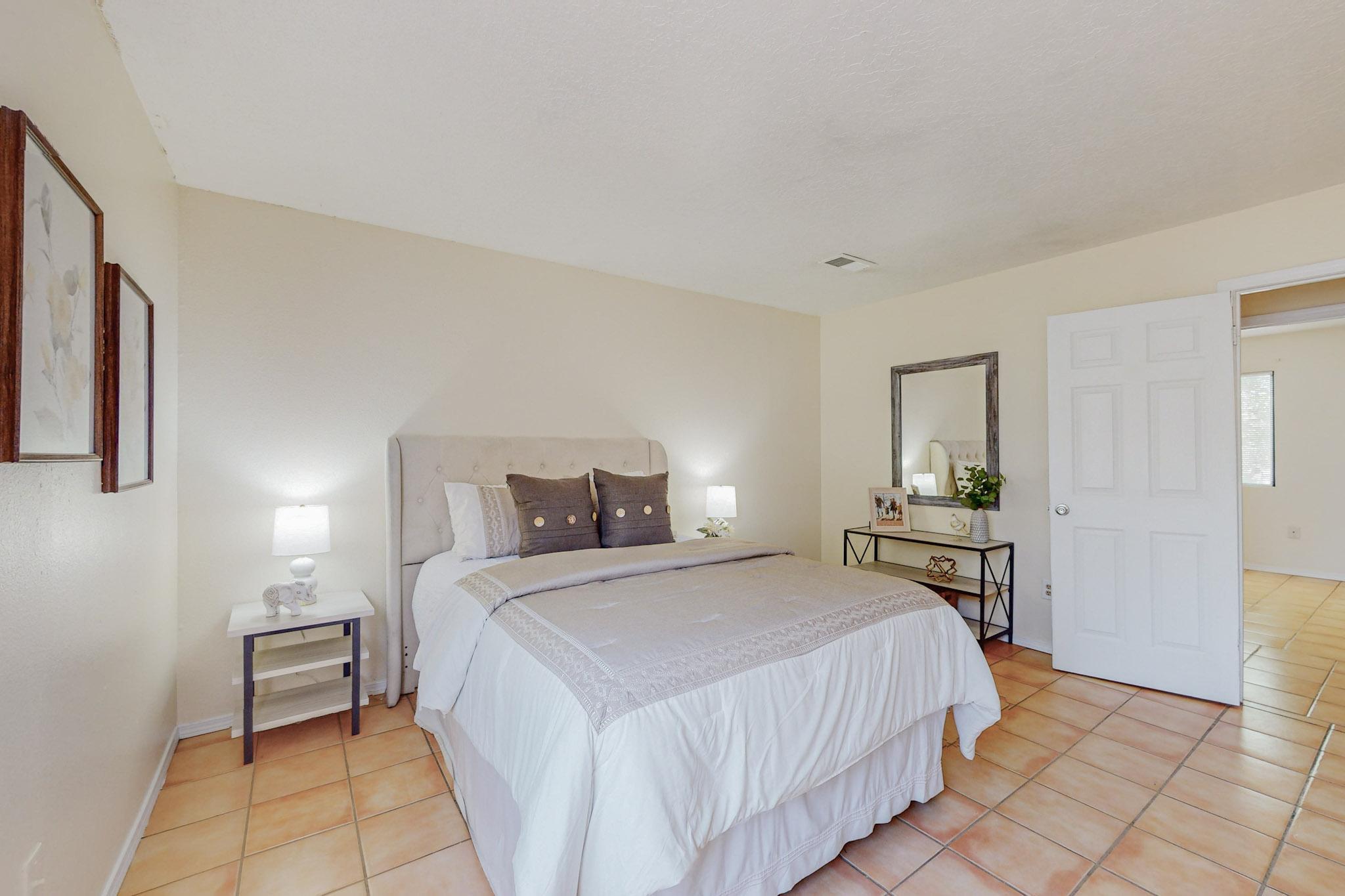 4255 Pumice Drive NE