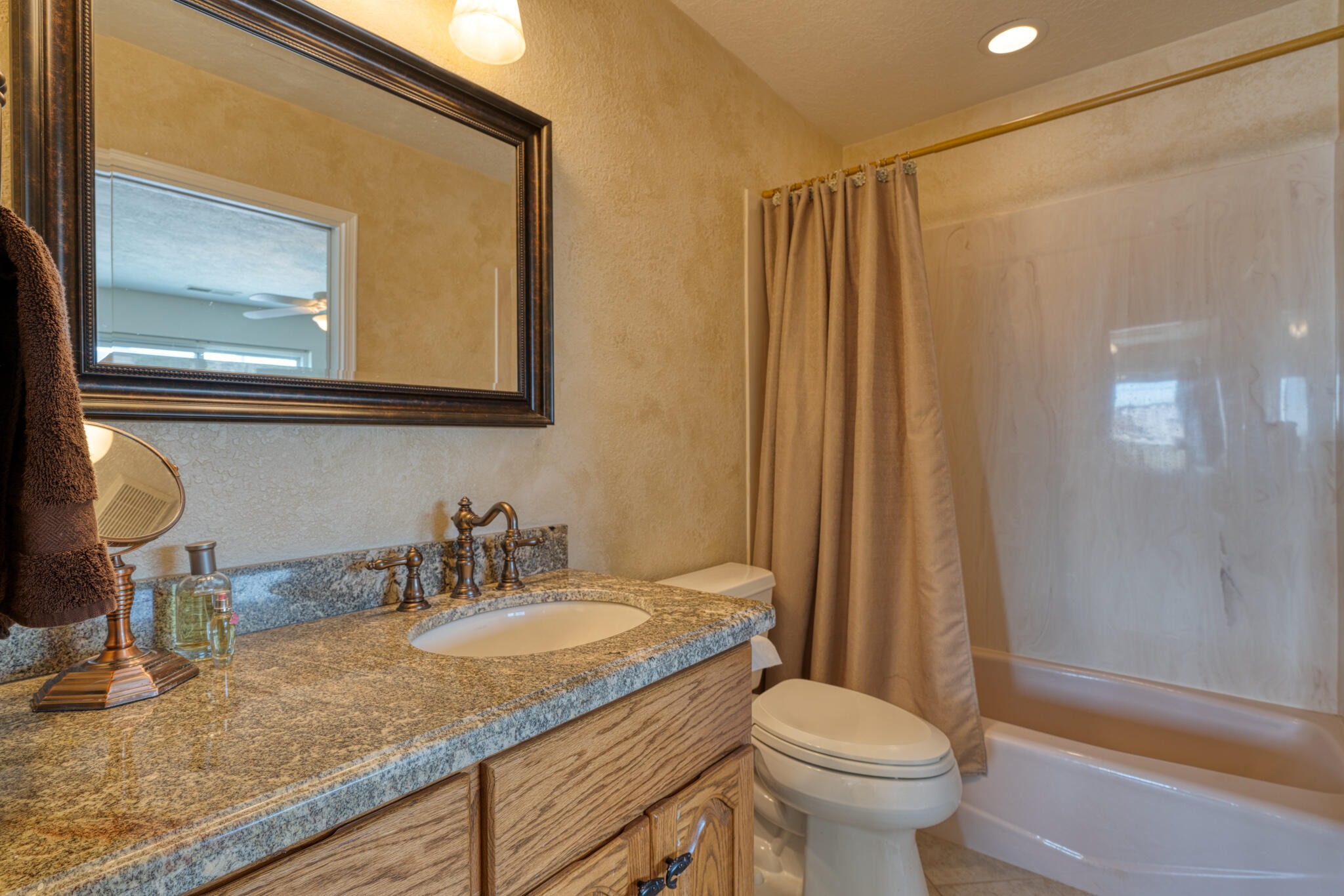 7029 Moon Glow Court NE