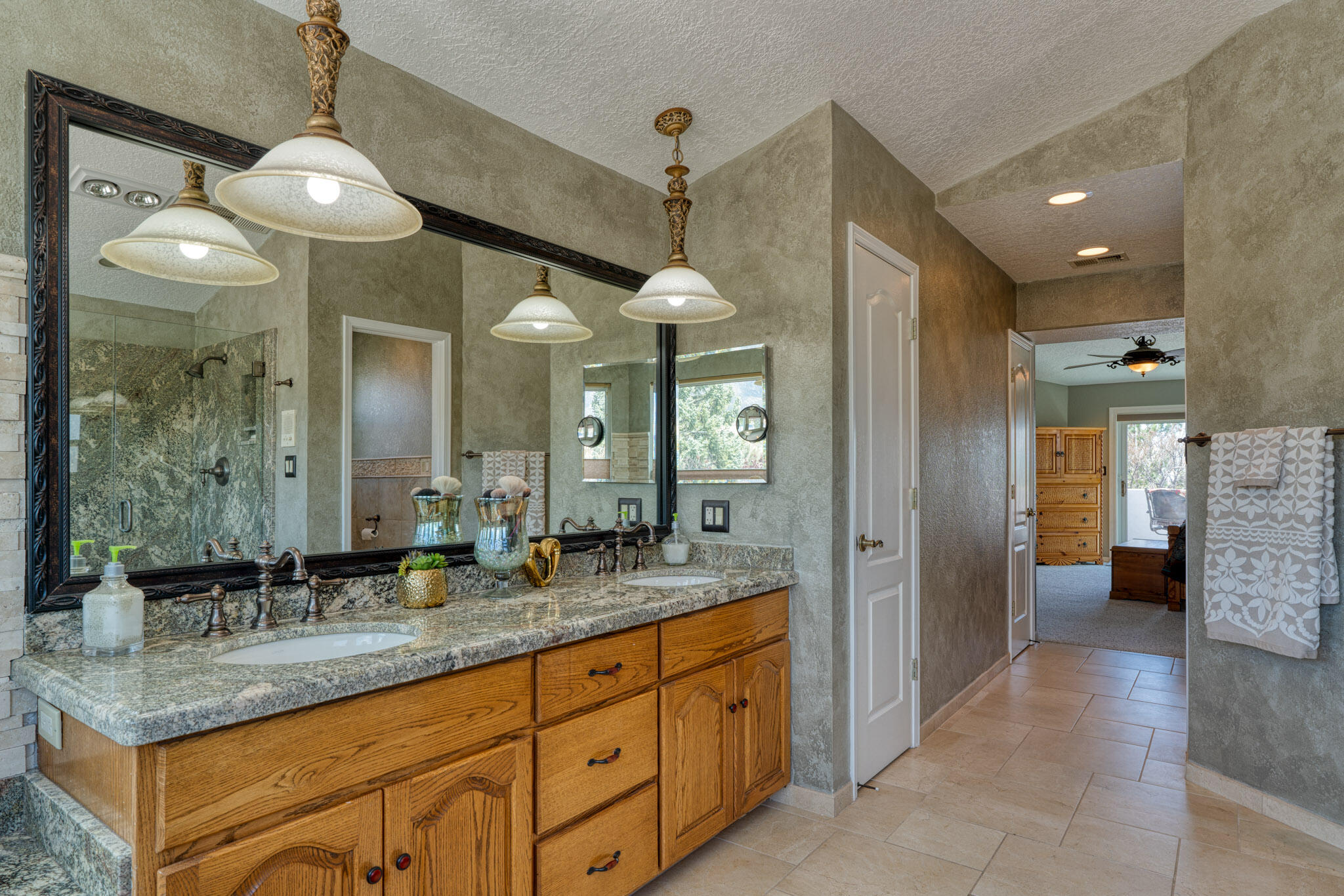 7029 Moon Glow Court NE