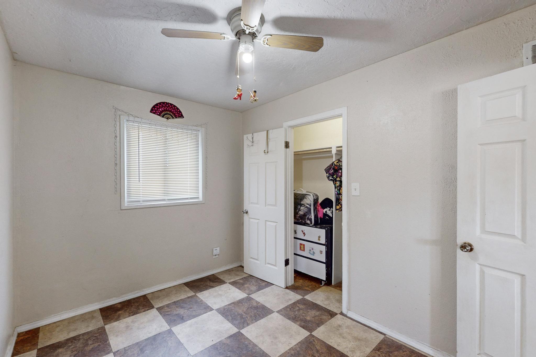 5700 Euclid Avenue NE