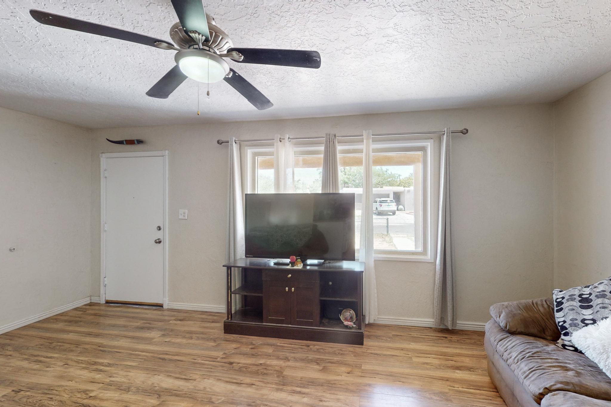 5700 Euclid Avenue NE