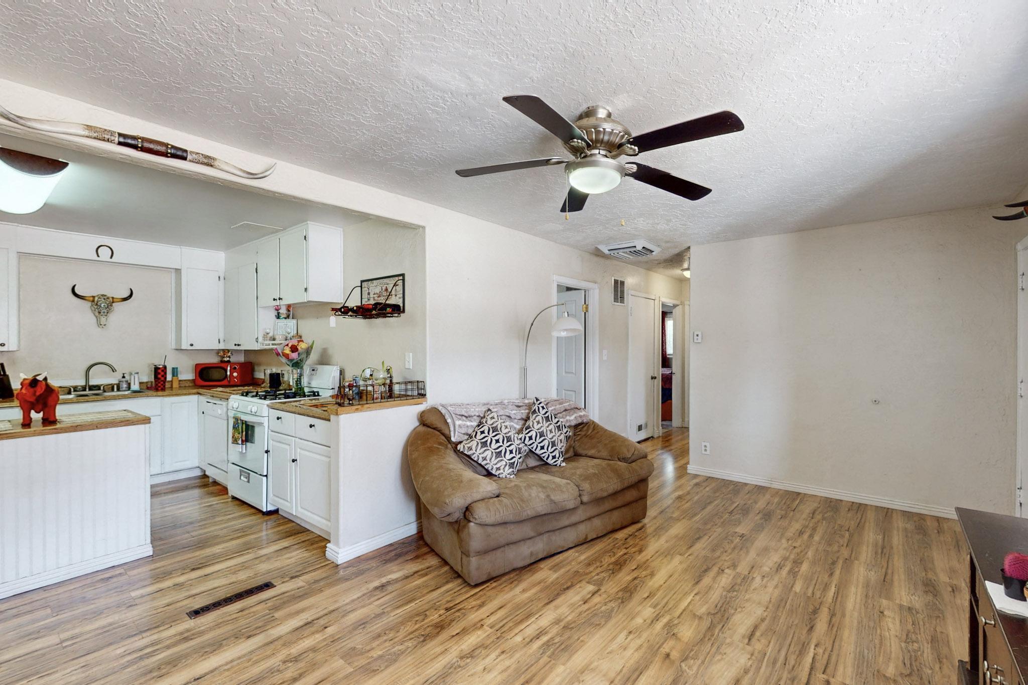 5700 Euclid Avenue NE