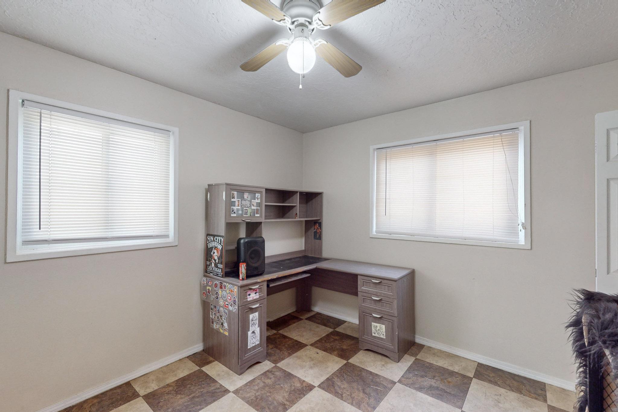 5700 Euclid Avenue NE