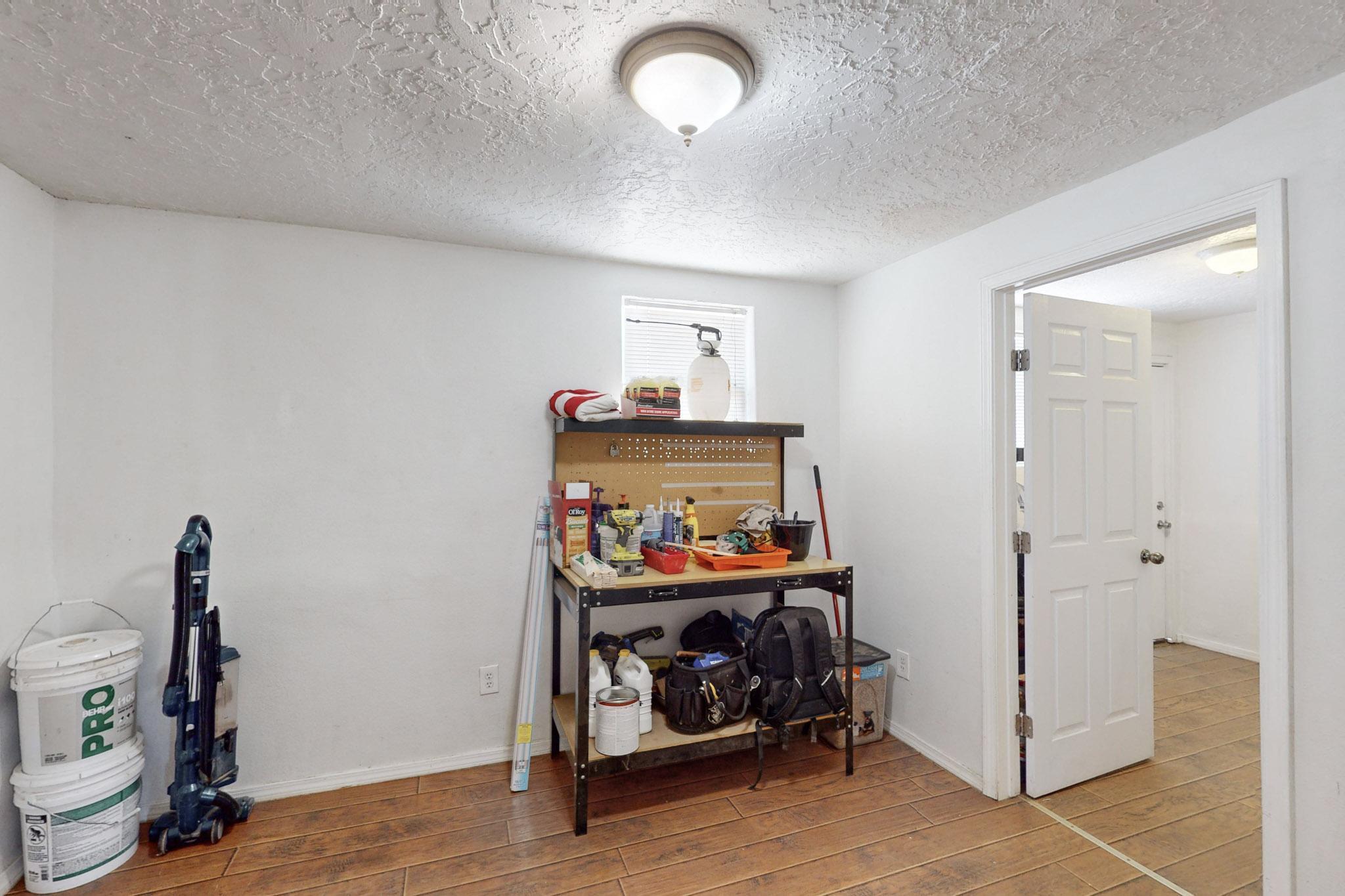 5700 Euclid Avenue NE