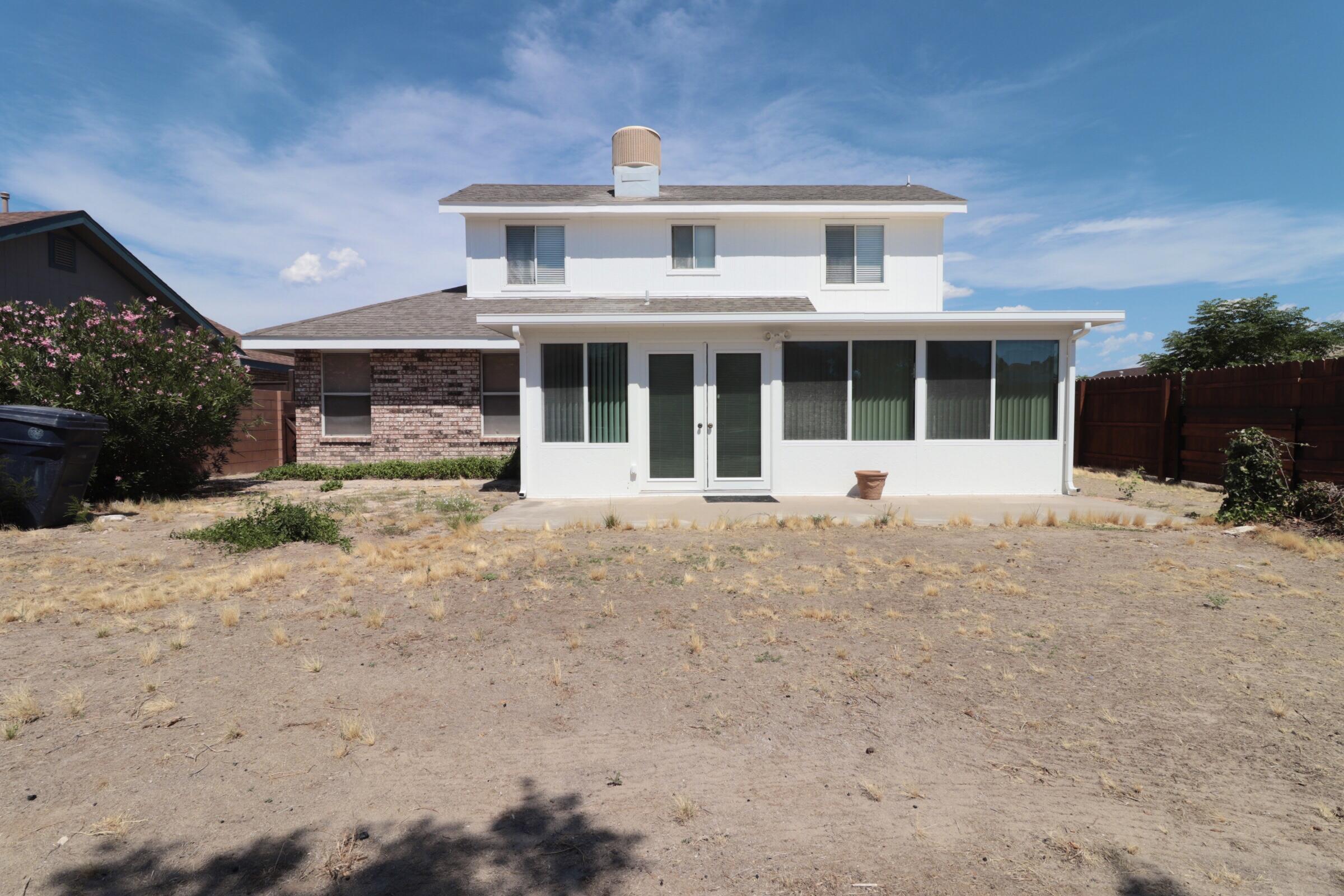 715 Heron Court SW
