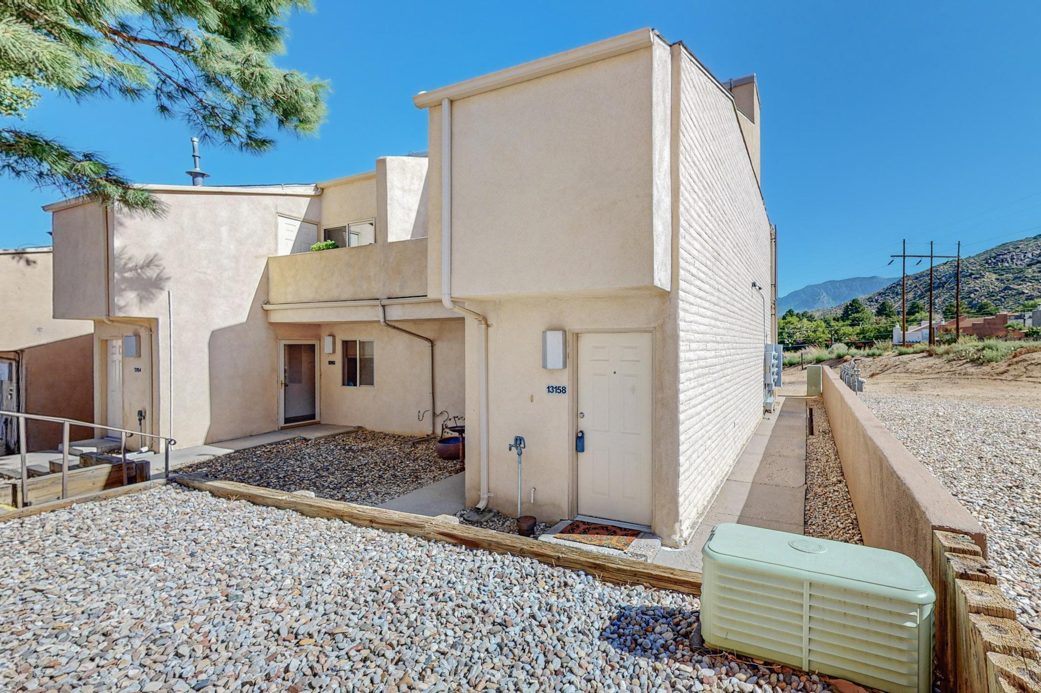 13158 Candelaria Road NE