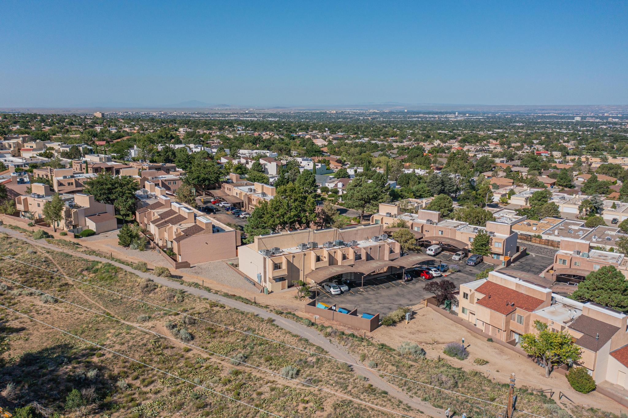 13158 Candelaria Road NE