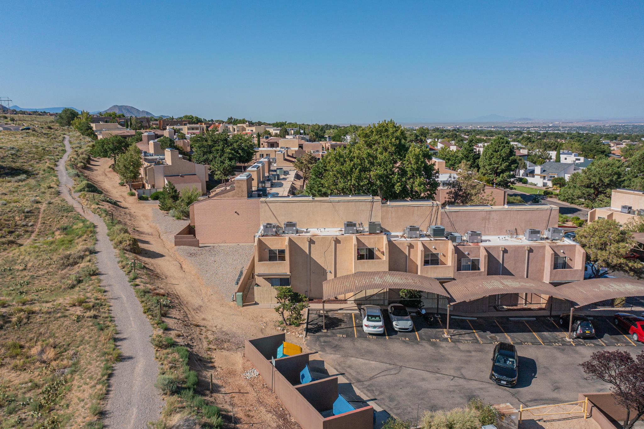 13158 Candelaria Road NE