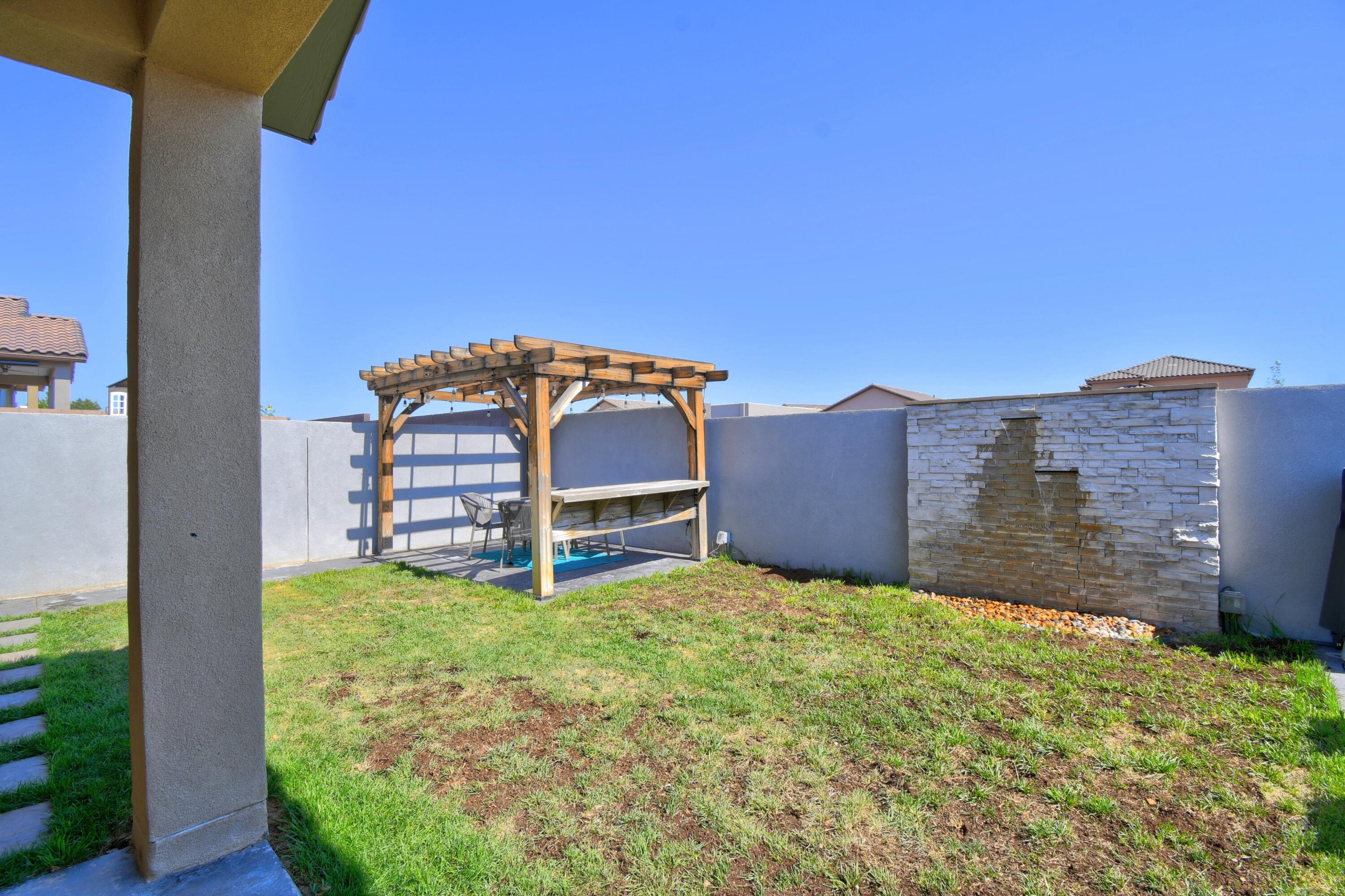 8805 Monsoon Road NW