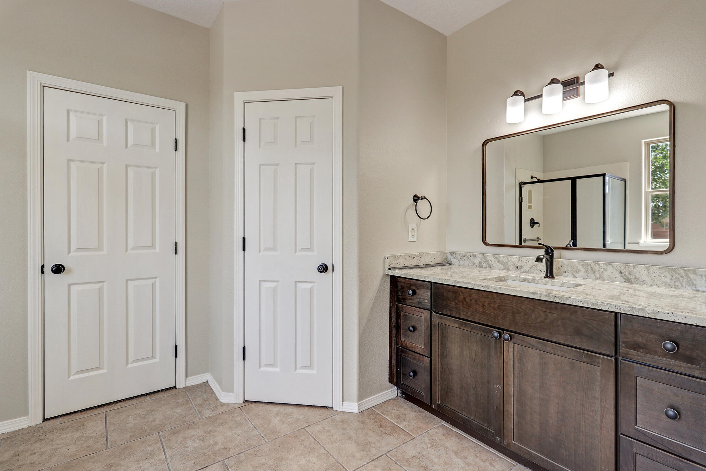 6020 Pyrenees Court NW