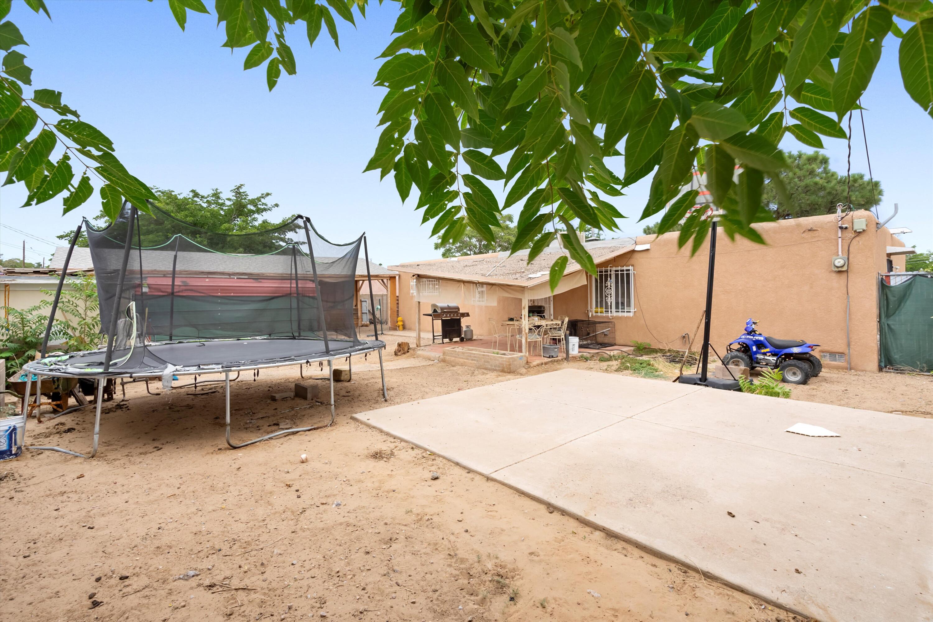 1409 Elfego Baca Drive SW