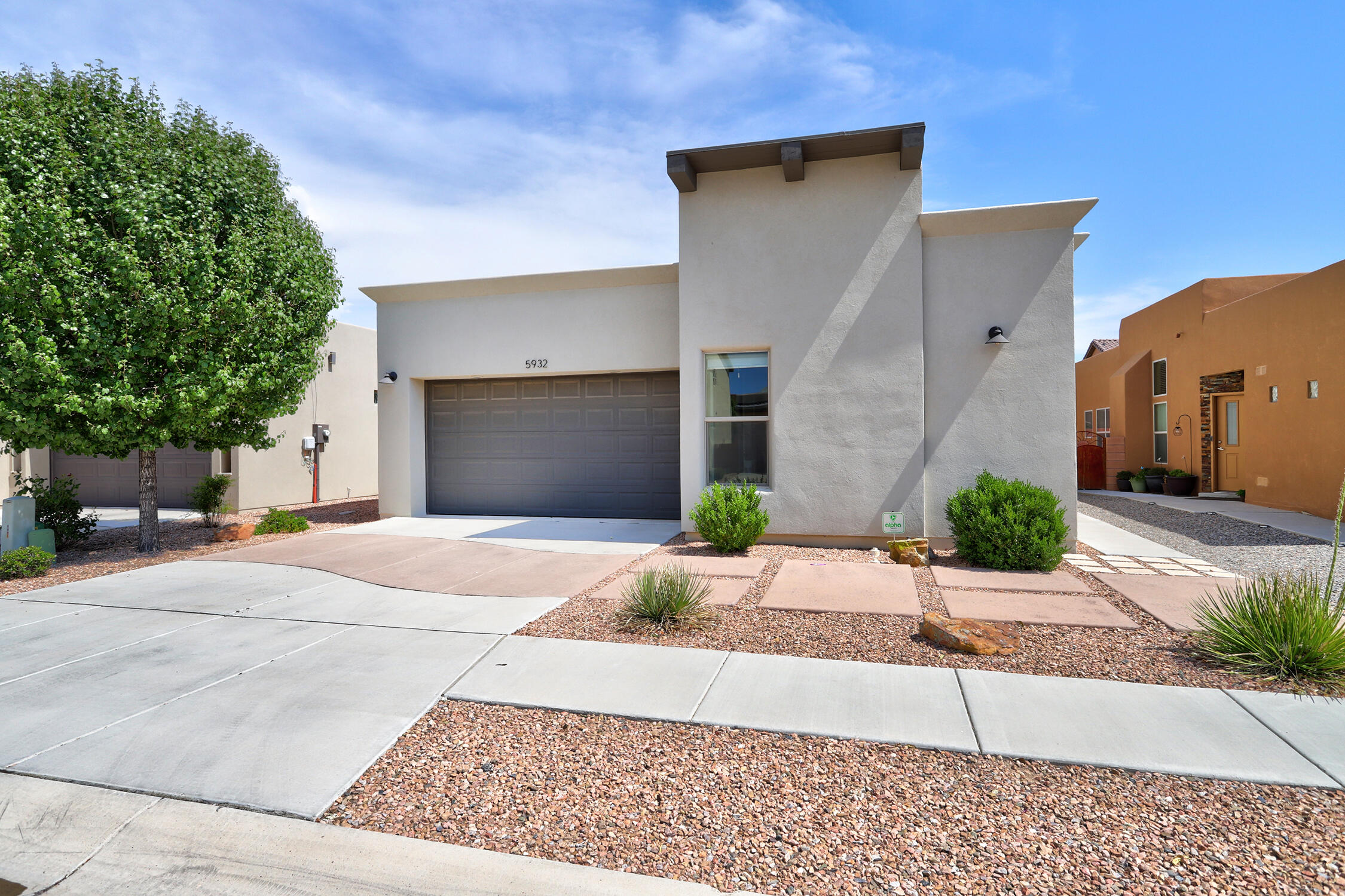 5932 Mafraq Avenue NW