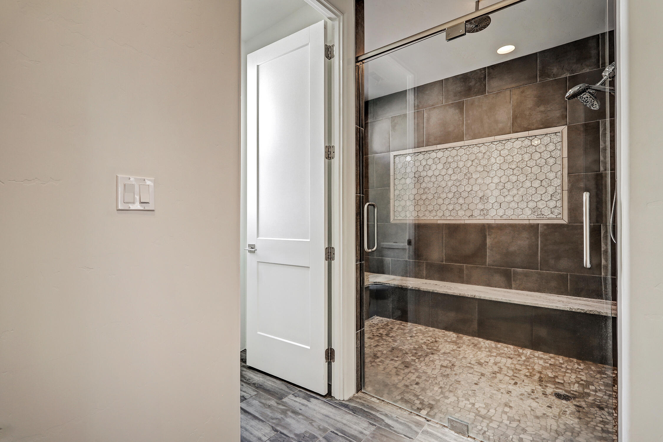 5932 Mafraq Avenue NW