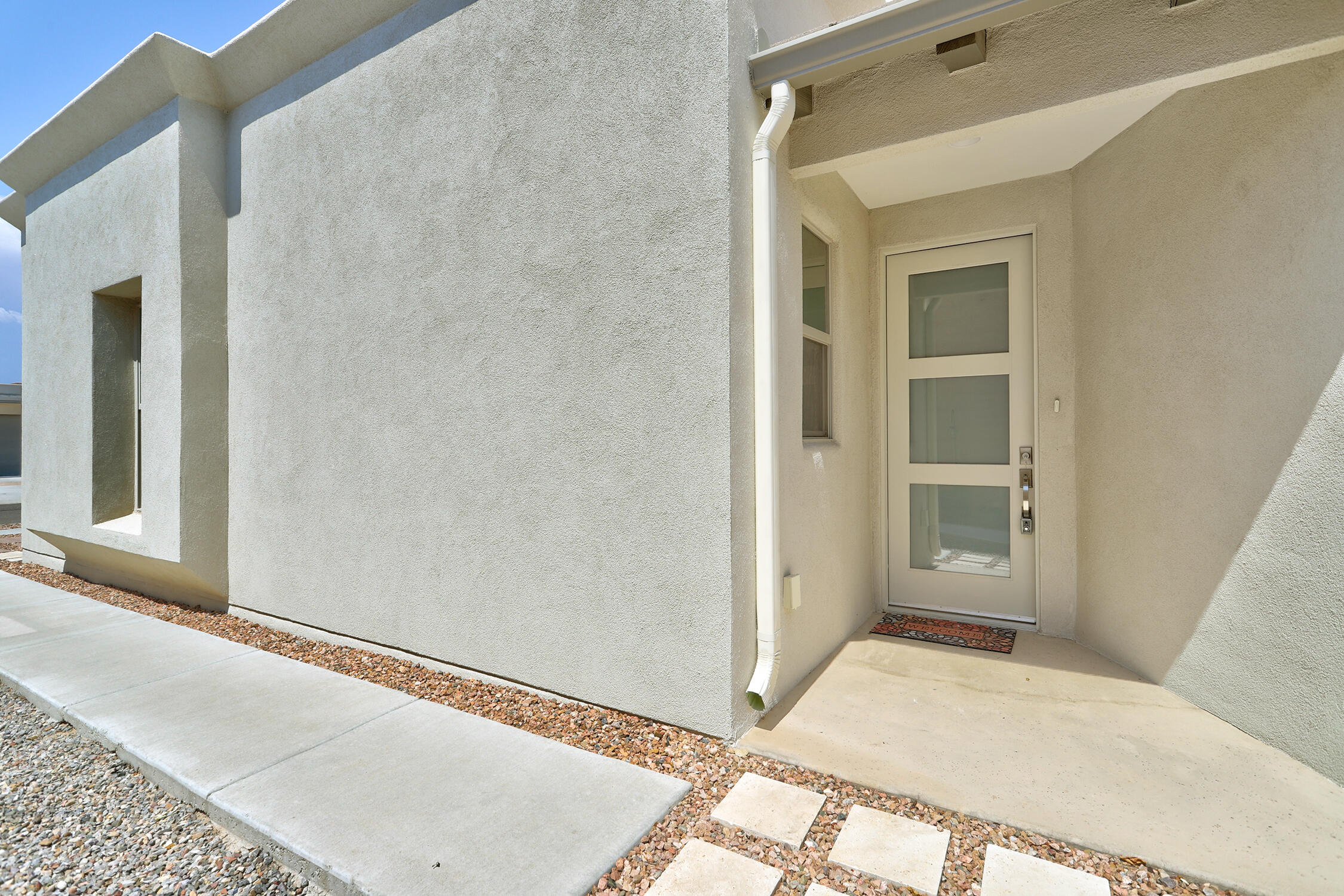 5932 Mafraq Avenue NW