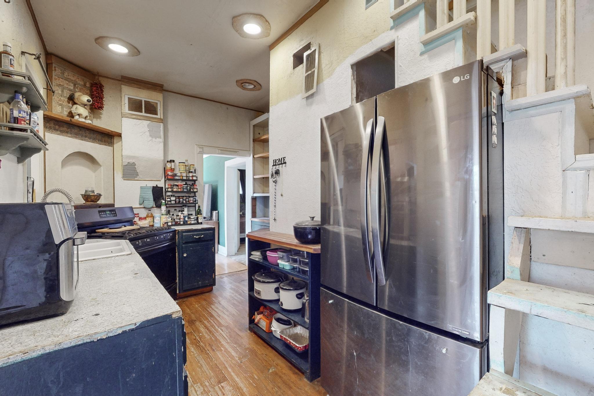 829 Prospect Avenue NW
