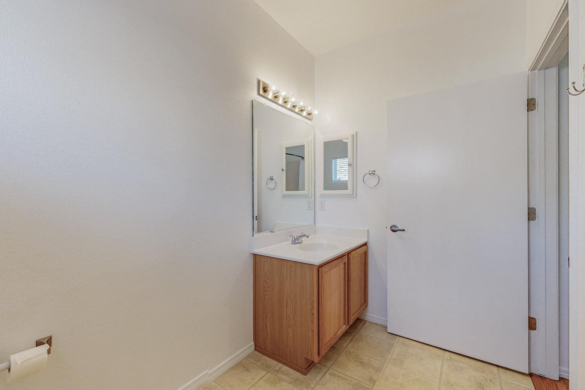 6800 Vista Del Norte Drive NE 3012