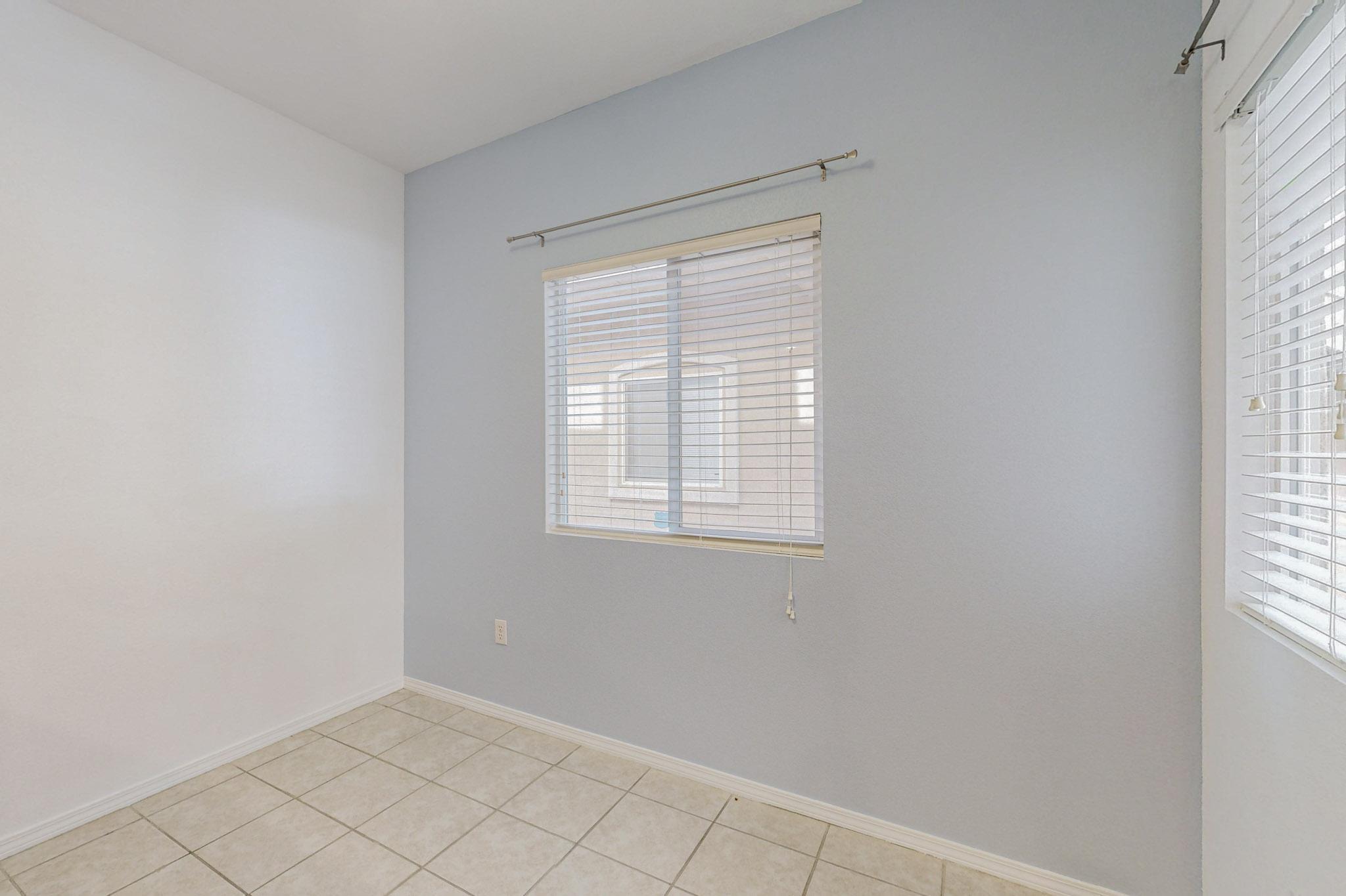 6800 Vista Del Norte Drive NE 3012