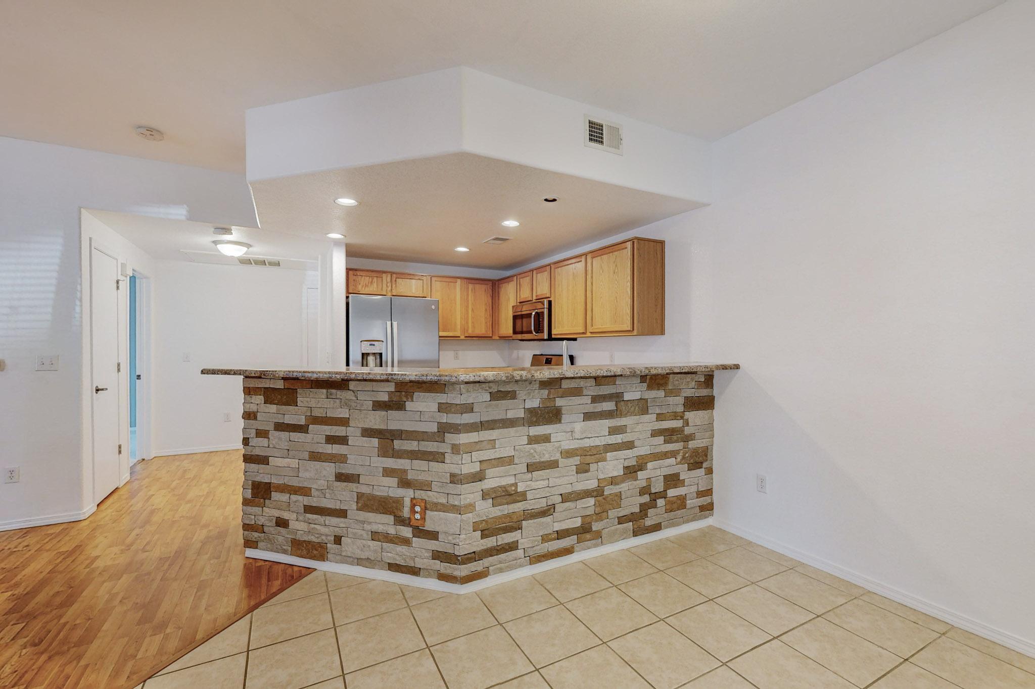 6800 Vista Del Norte Drive NE 3012