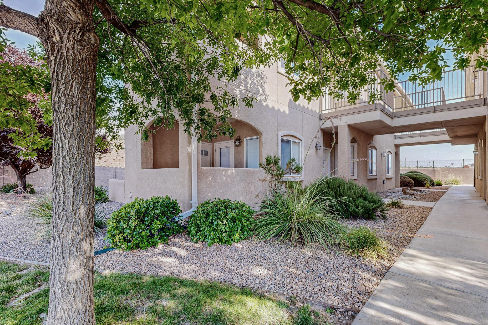 6800 Vista Del Norte Drive NE 3012