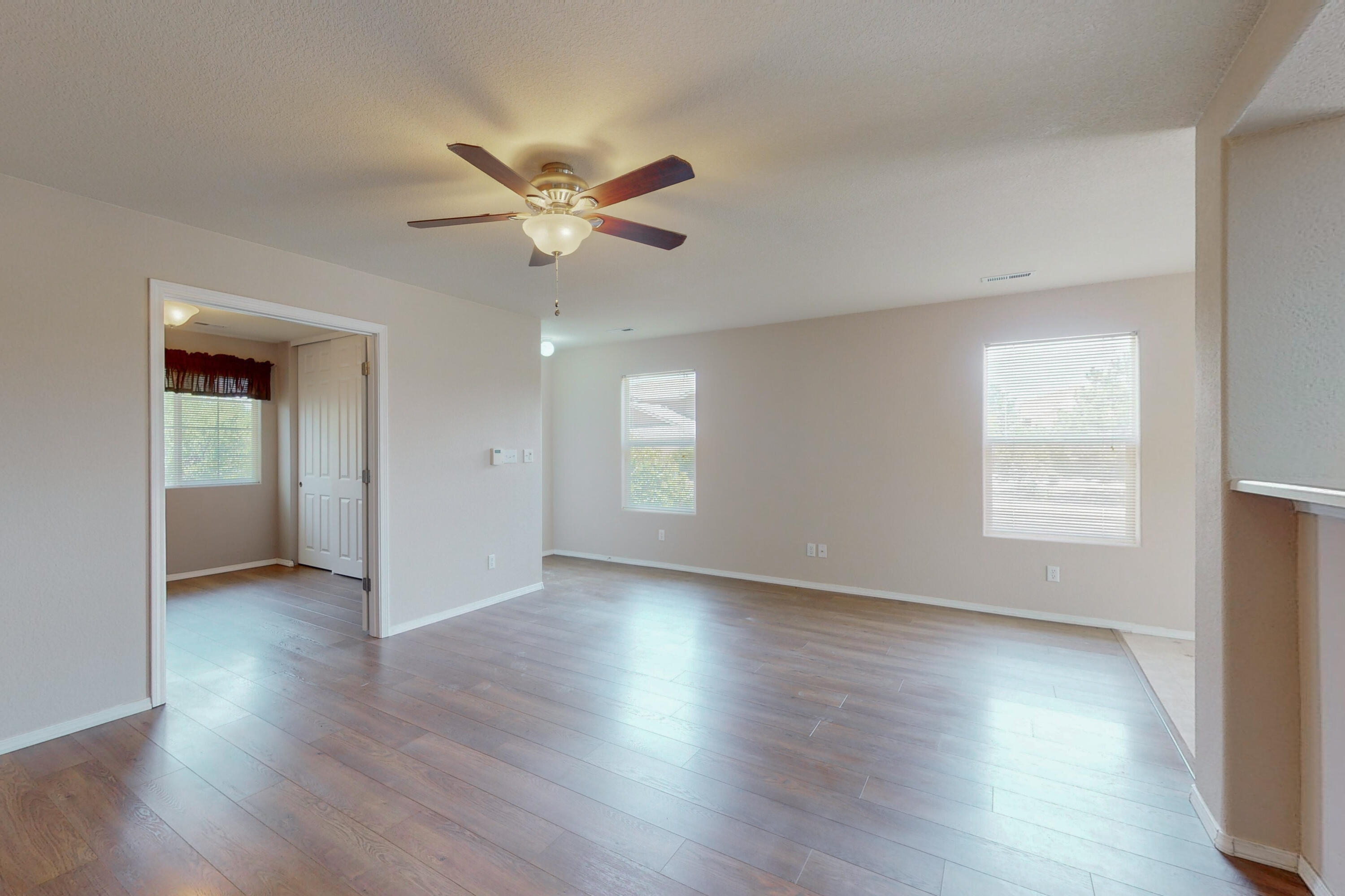 7516 Goshawk Avenue NW