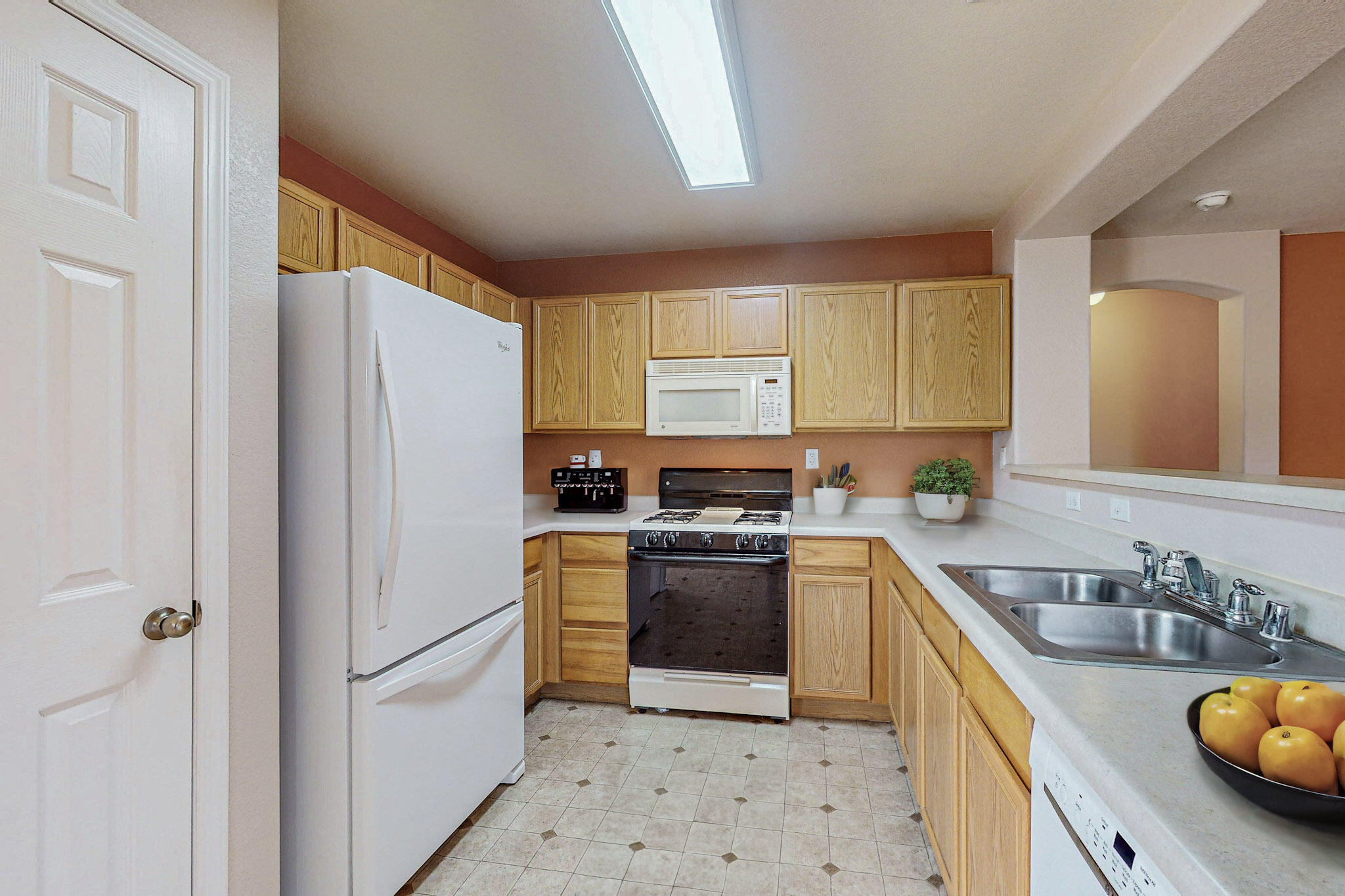 7516 Goshawk Avenue NW