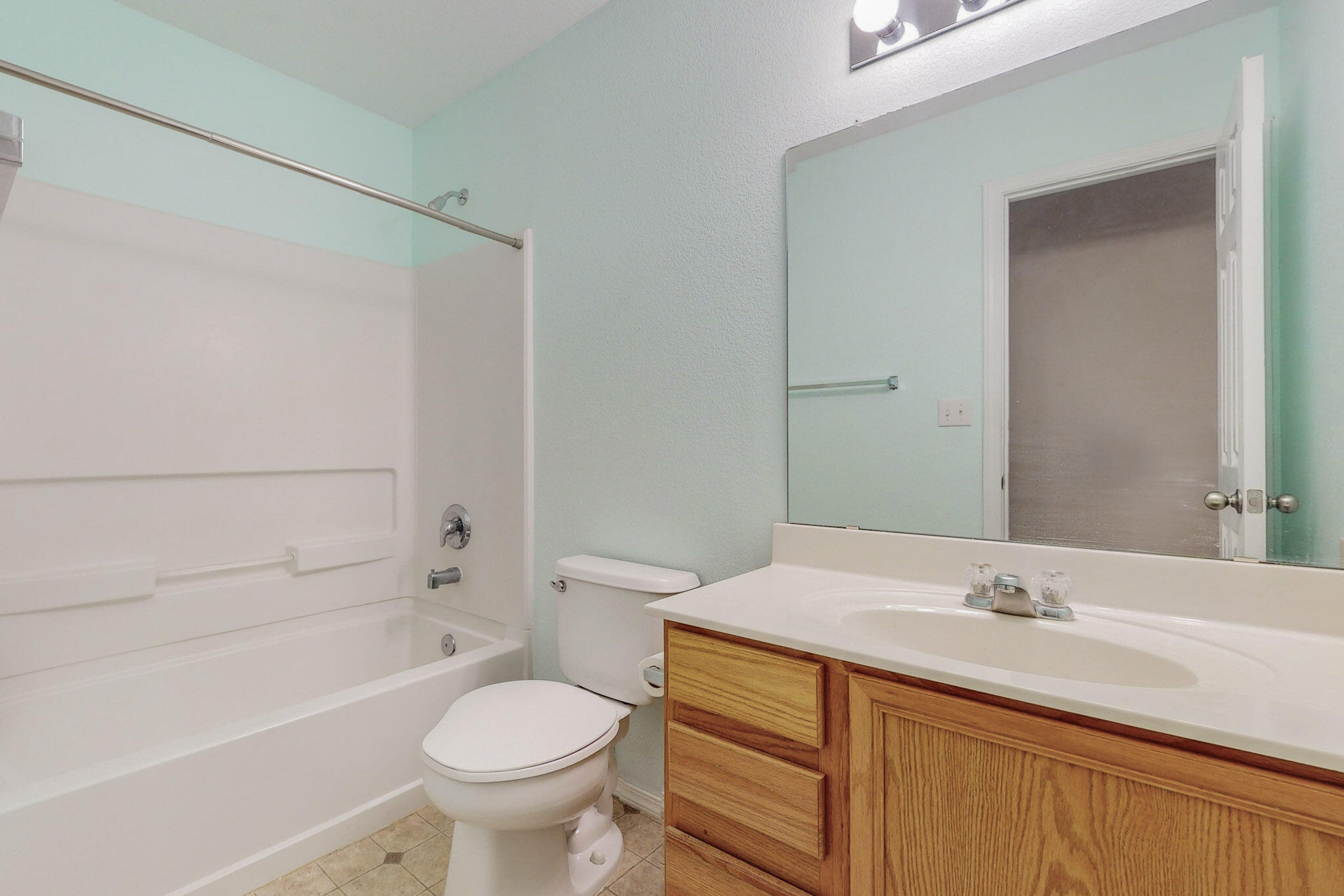 7516 Goshawk Avenue NW