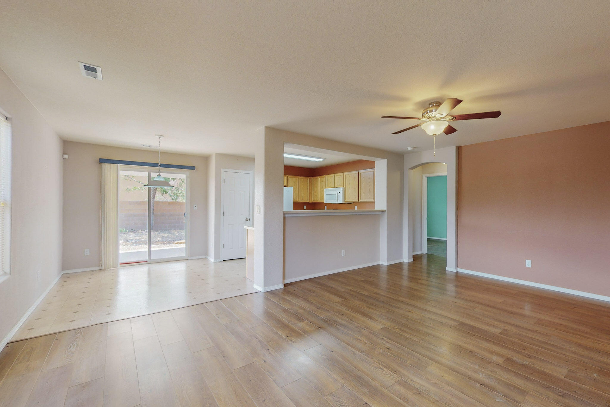 7516 Goshawk Avenue NW