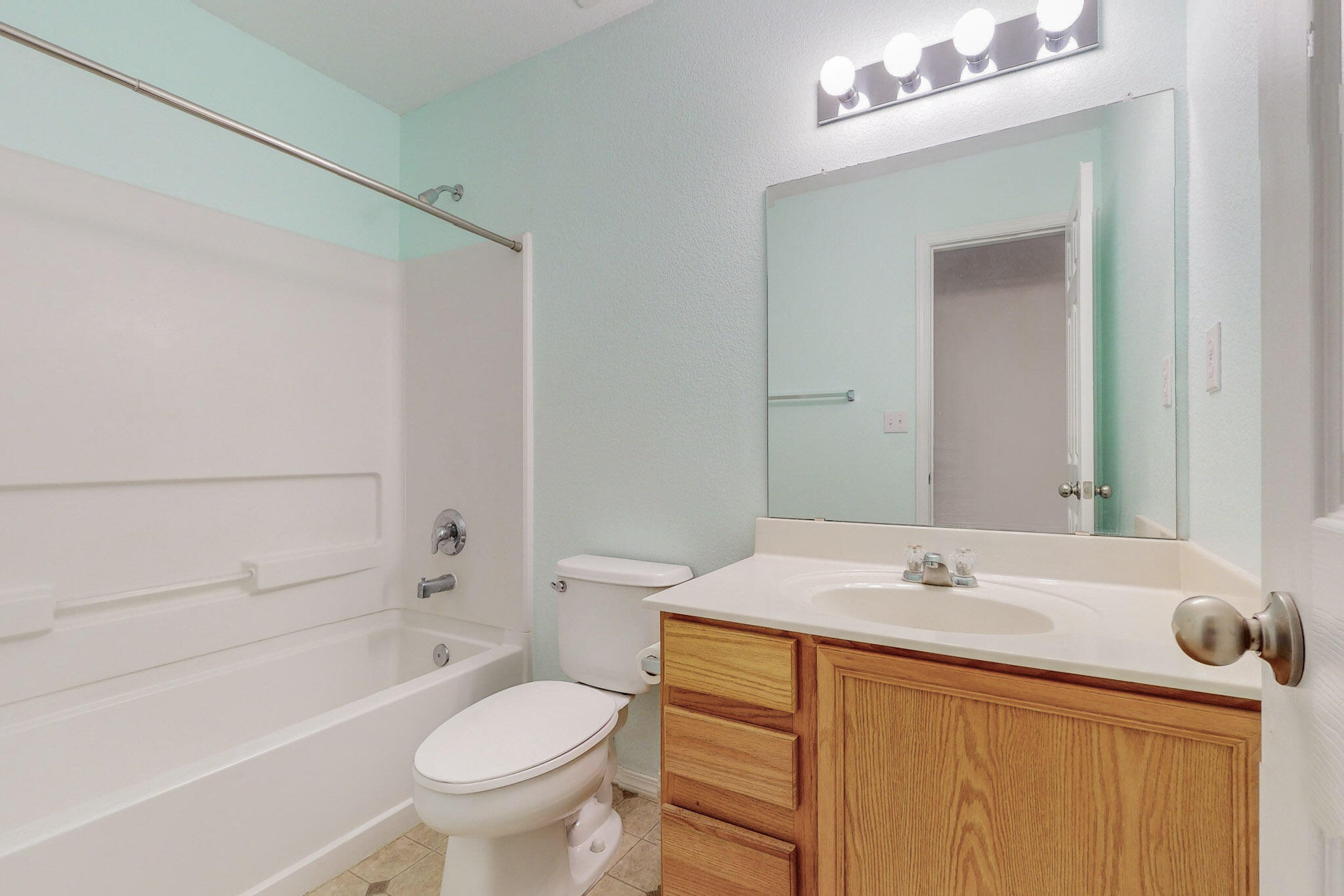 7516 Goshawk Avenue NW