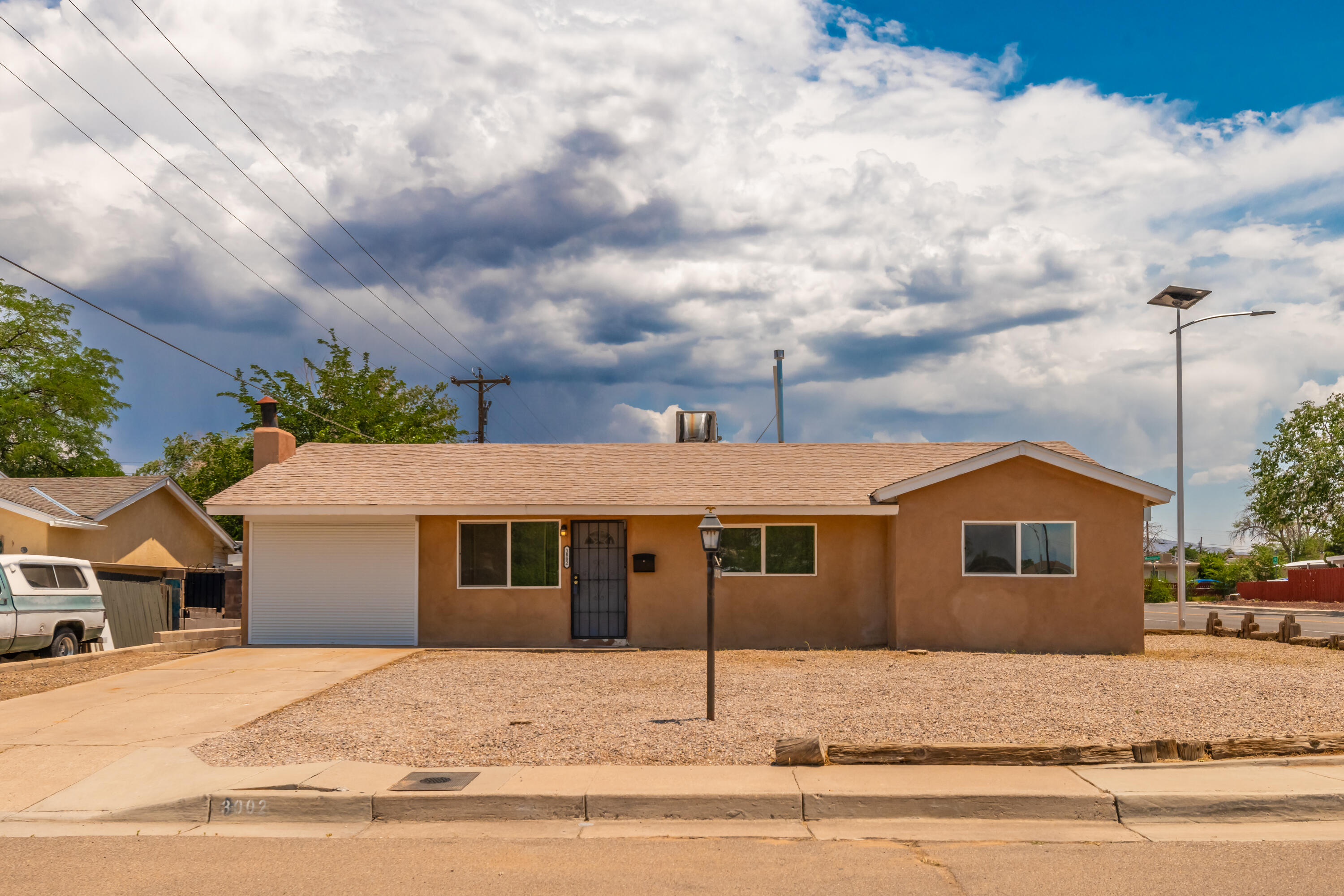 3002 Val Verde Drive NE