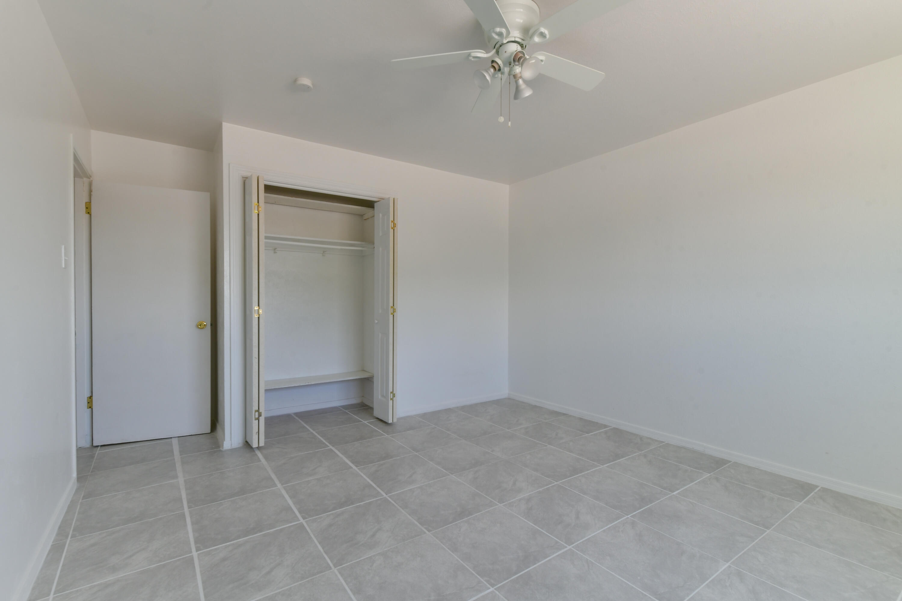 3002 Val Verde Drive NE