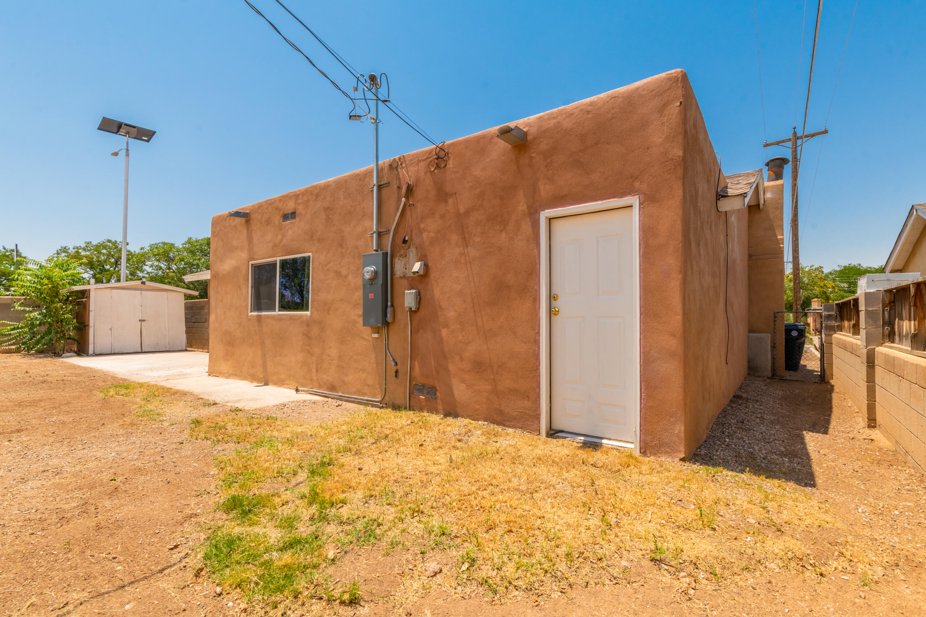 3002 Val Verde Drive NE