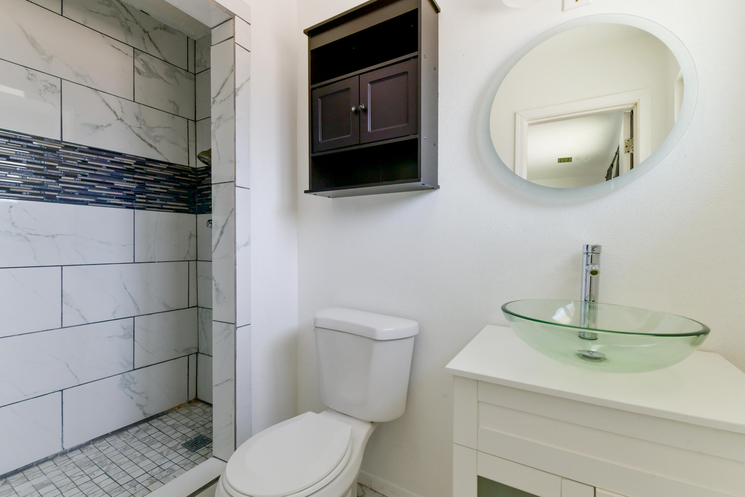 3002 Val Verde Drive NE