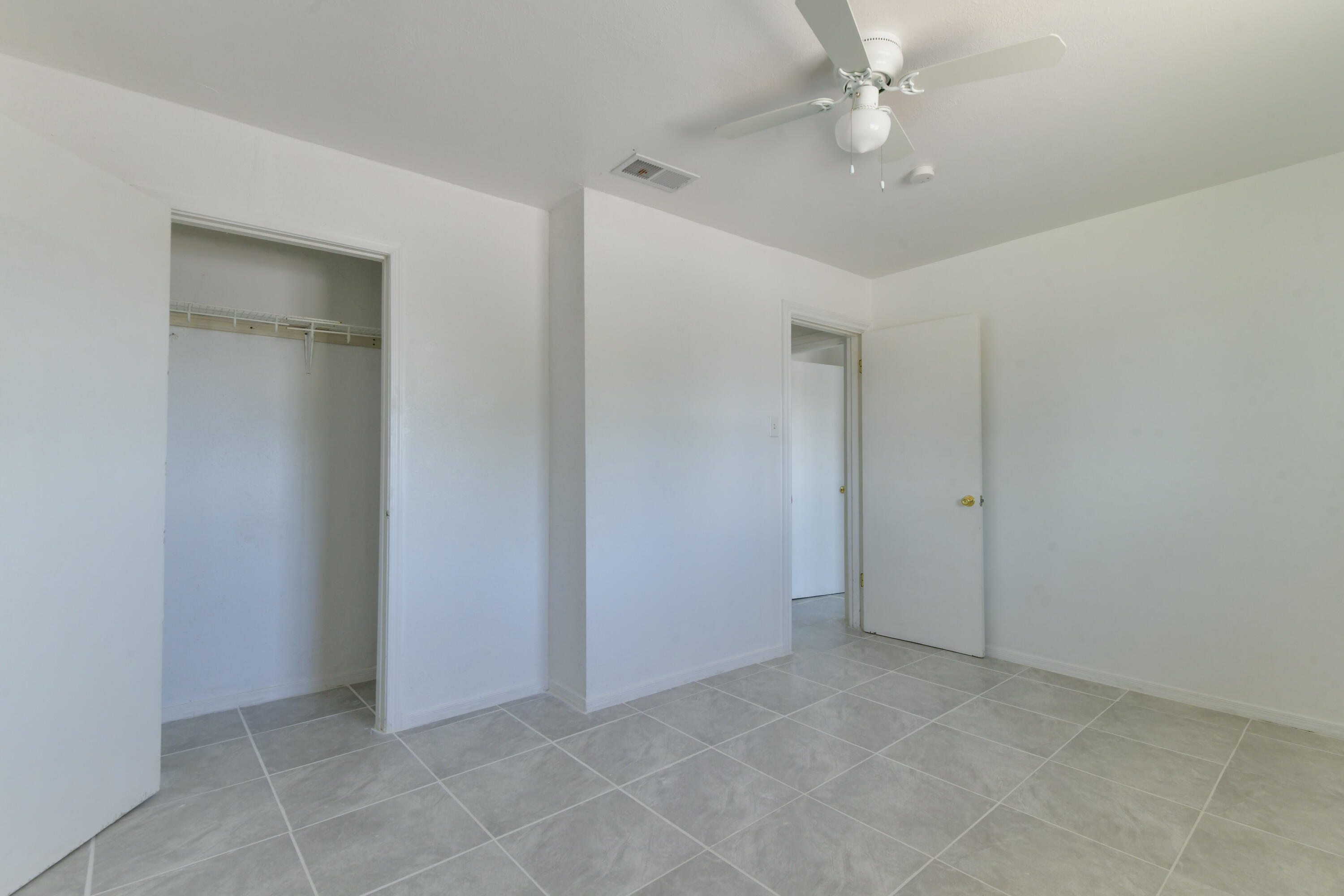 3002 Val Verde Drive NE