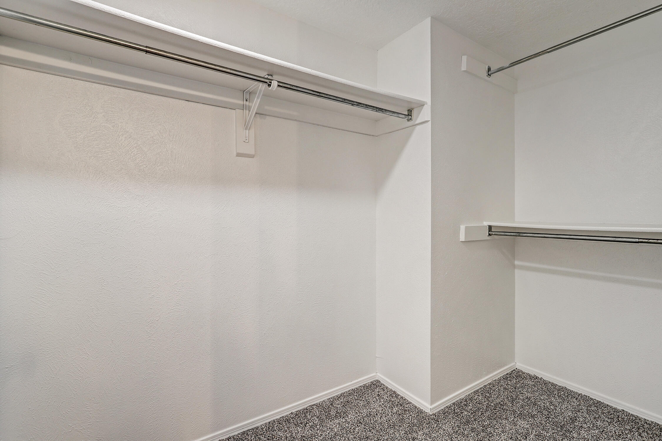 2826 Prenda De Oro Drive NW