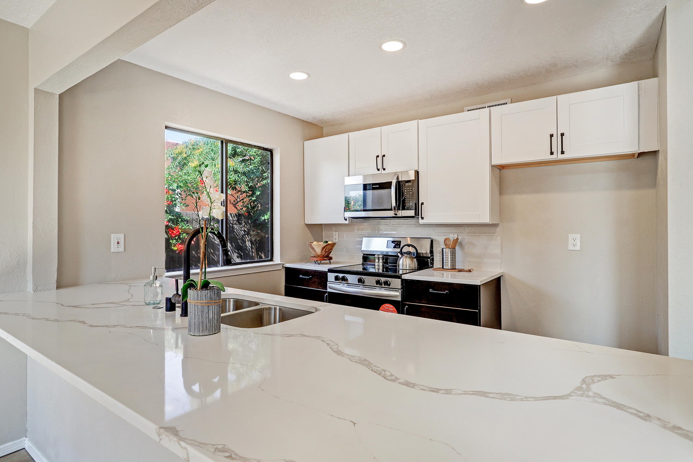 2826 Prenda De Oro Drive NW