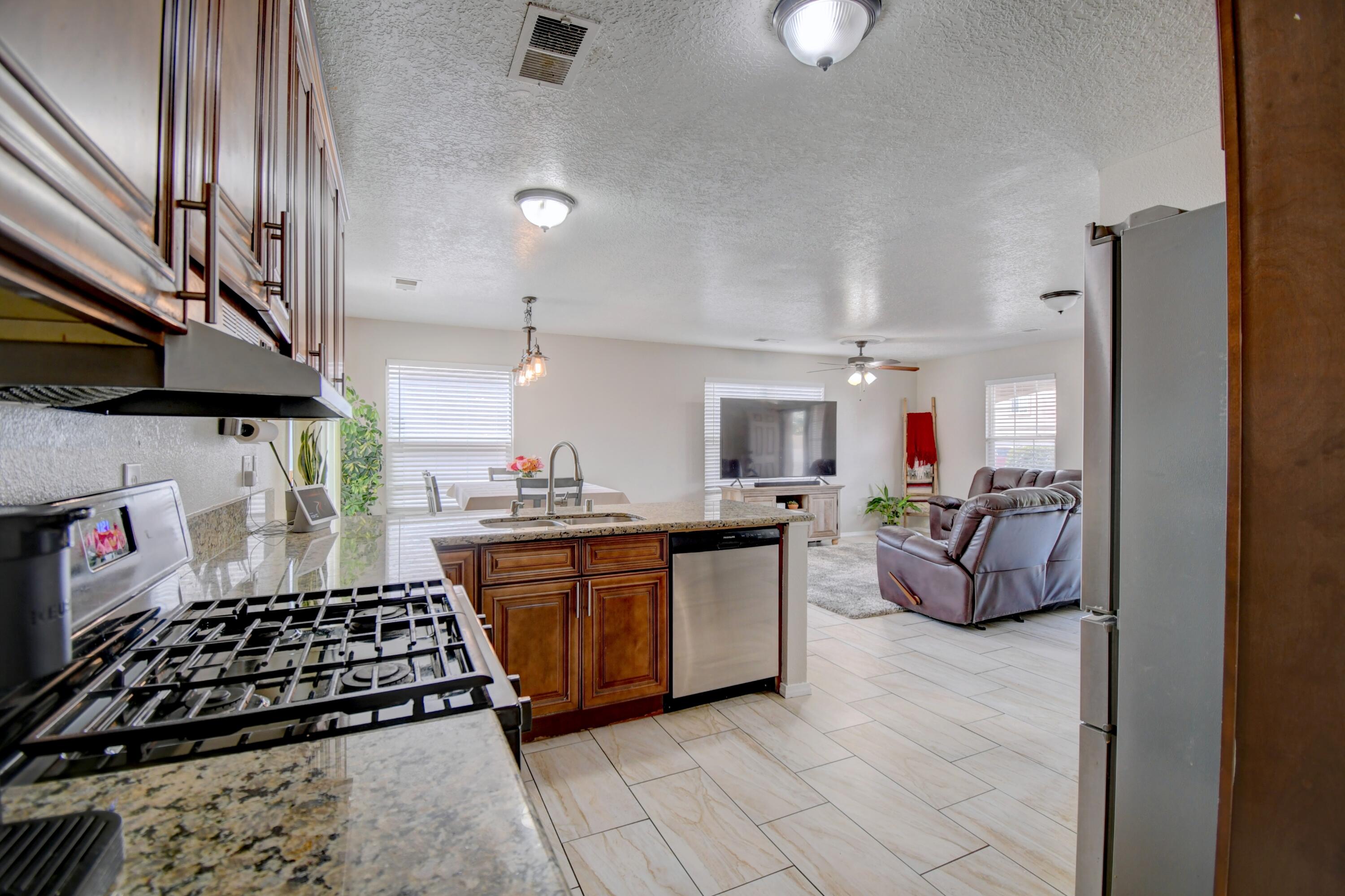 608 Avanti Street SW