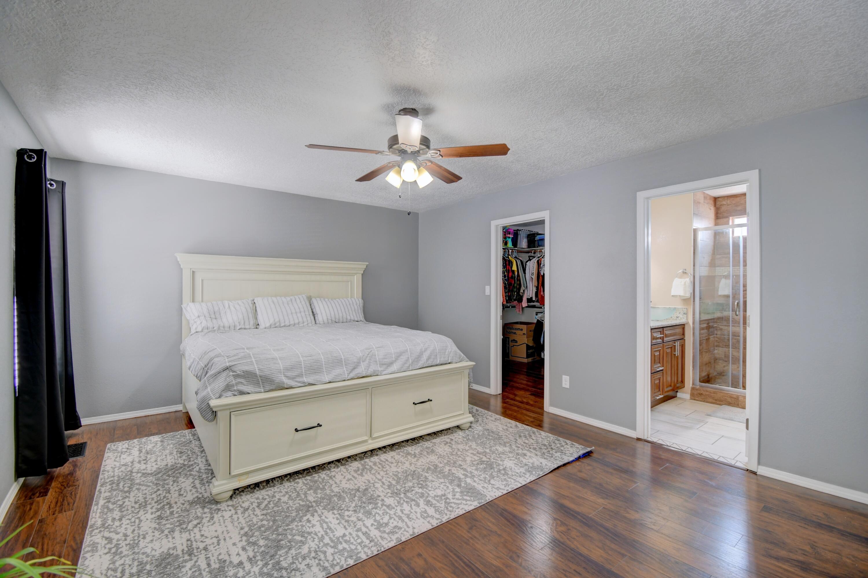 608 Avanti Street SW