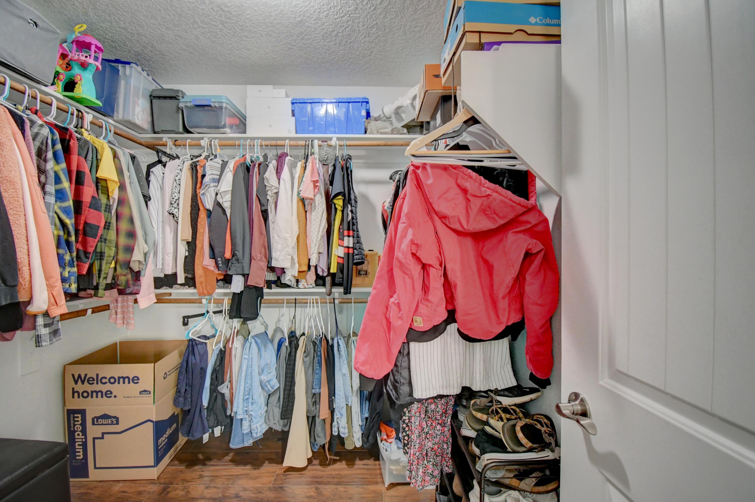 608 Avanti Street SW