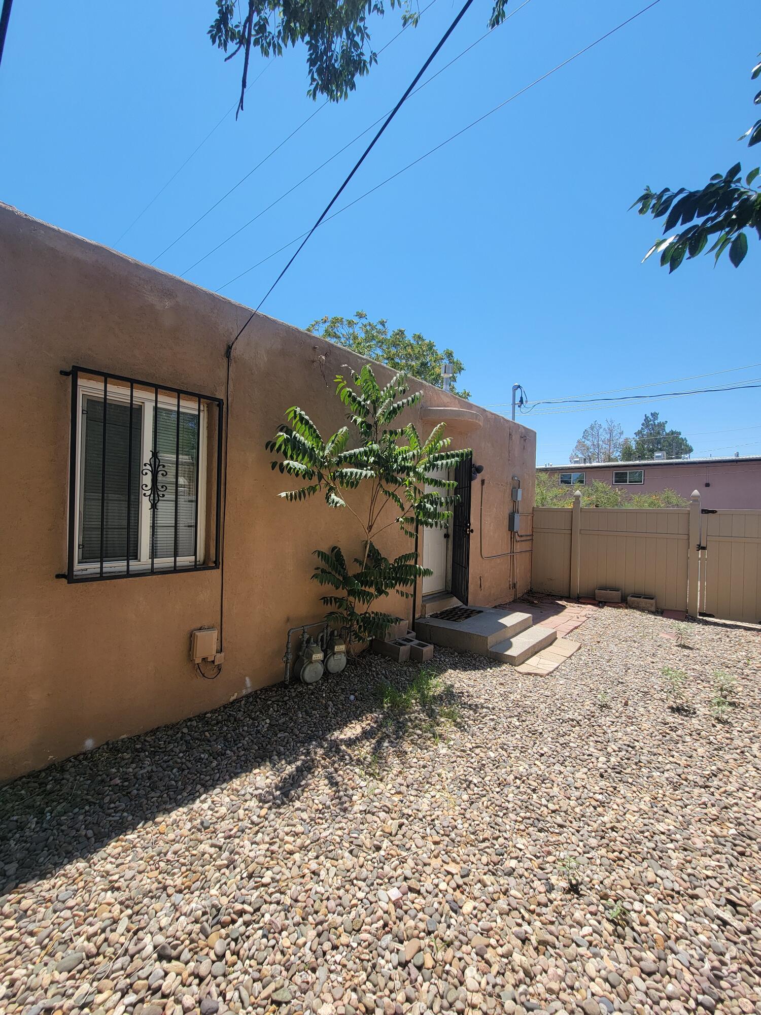 425 Columbia Drive SE