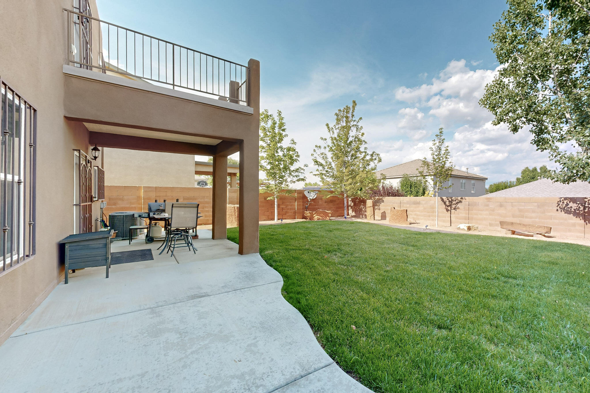 2906 Duerson Trail SW