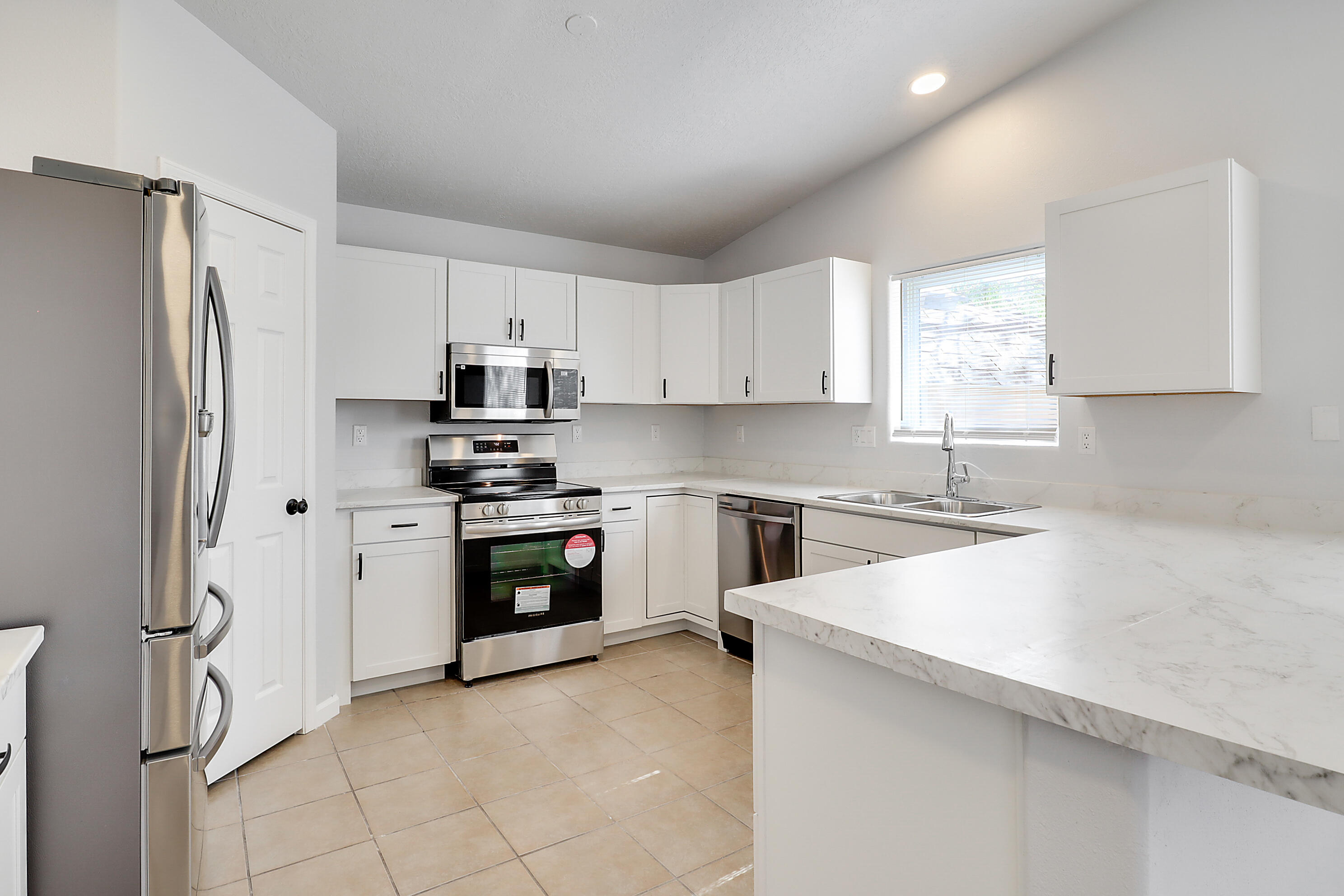 10528 Pavon Place NW