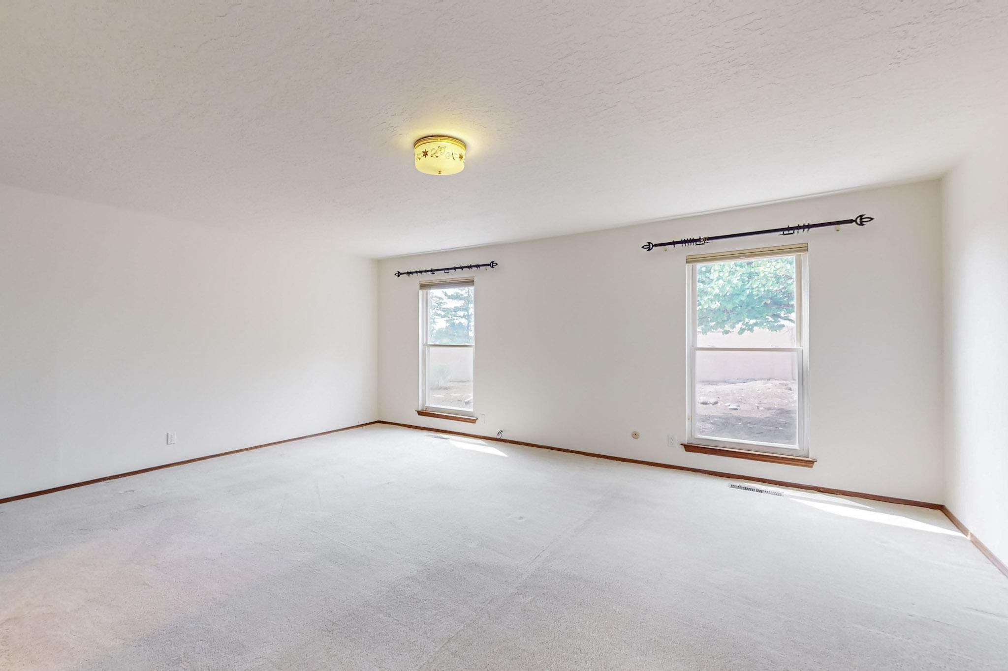 13301 Sunset Canyon Drive NE